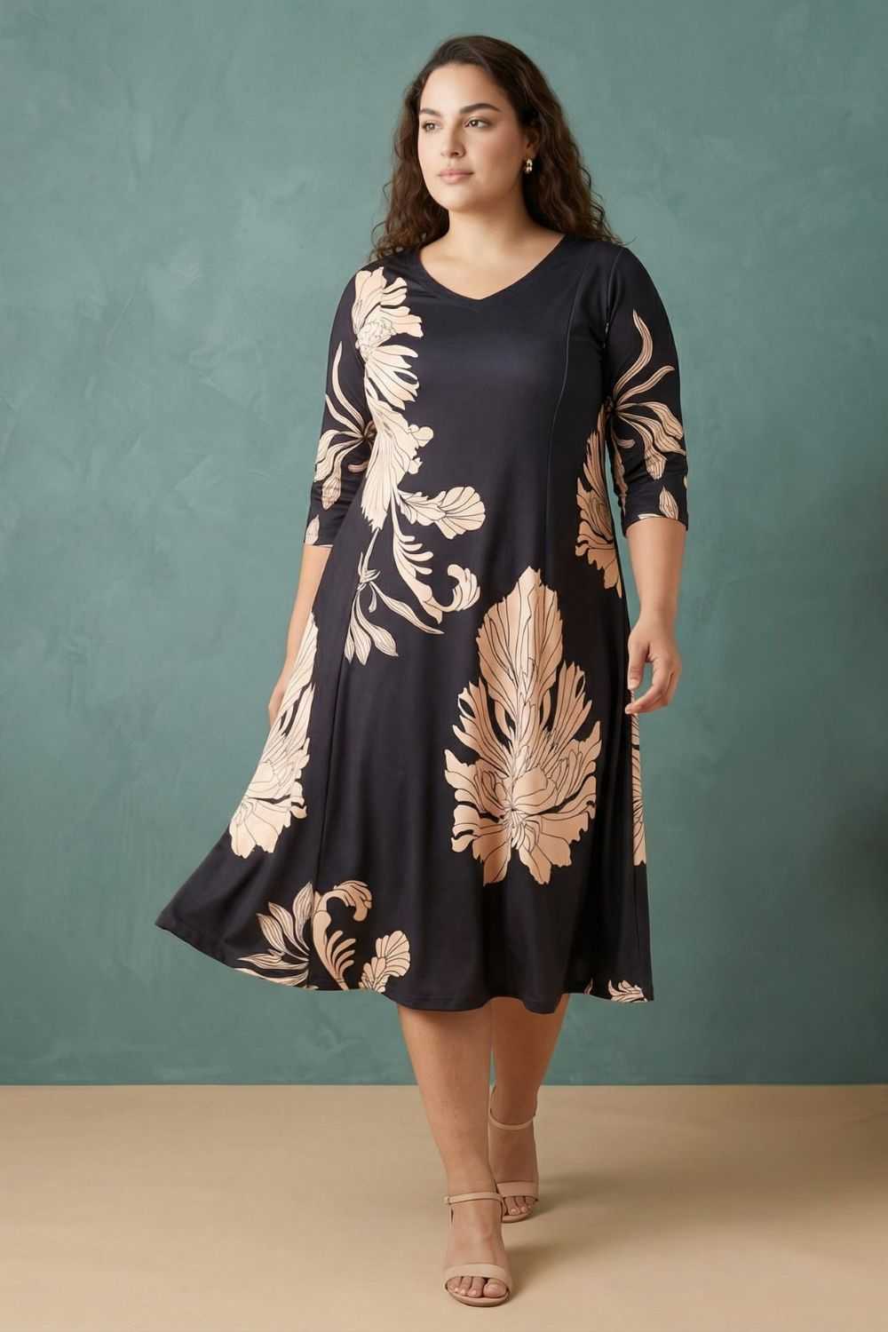 Plus Size Black Tropical Print A line Dress