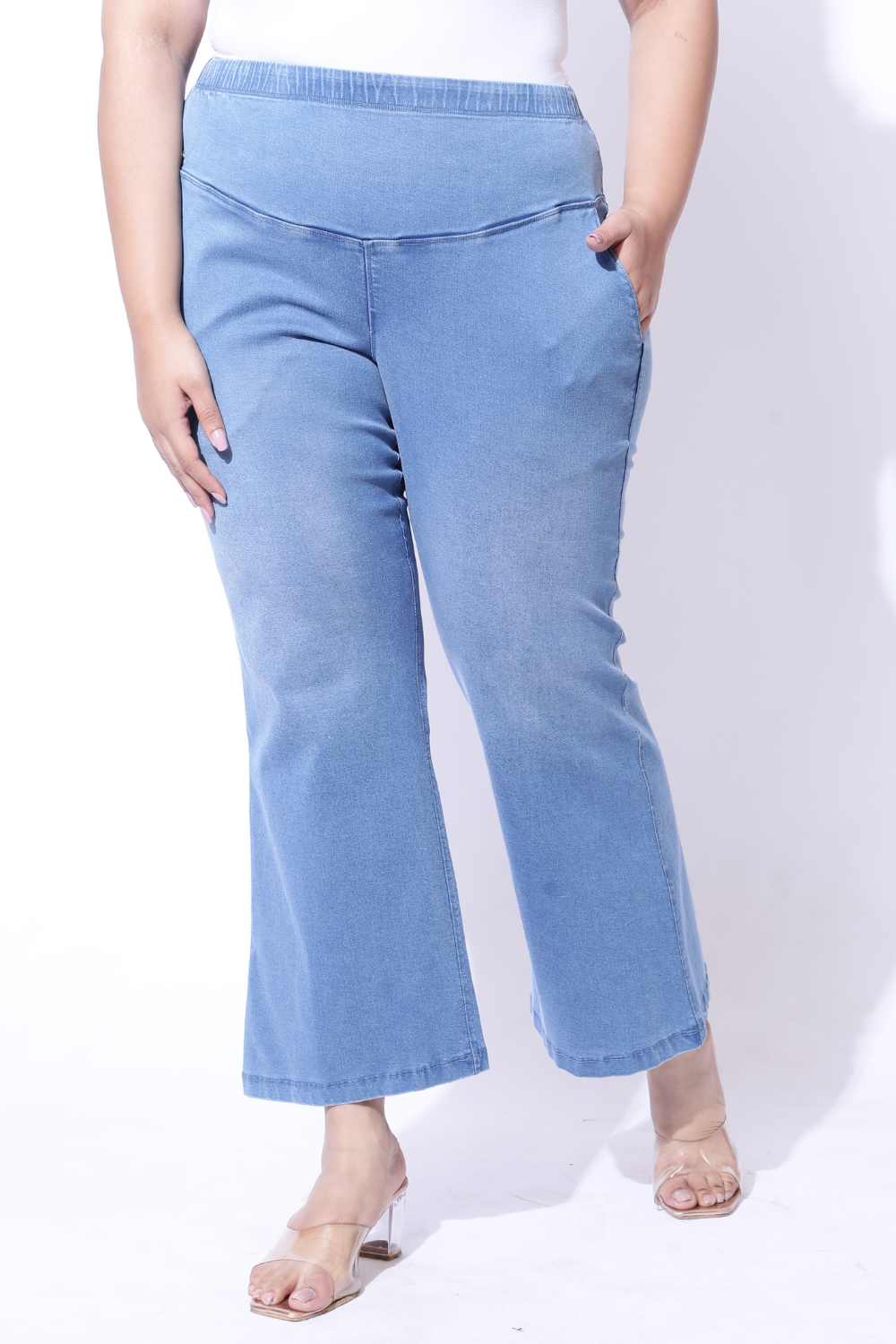 UE FADE DENIM BOLD-FIT TUCK JEANS 4(XL) Plus Size Light Blue Fade 