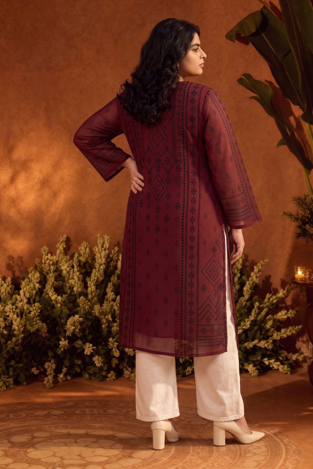 Plus Size Ethnic Motif Straight Georgette Kurta