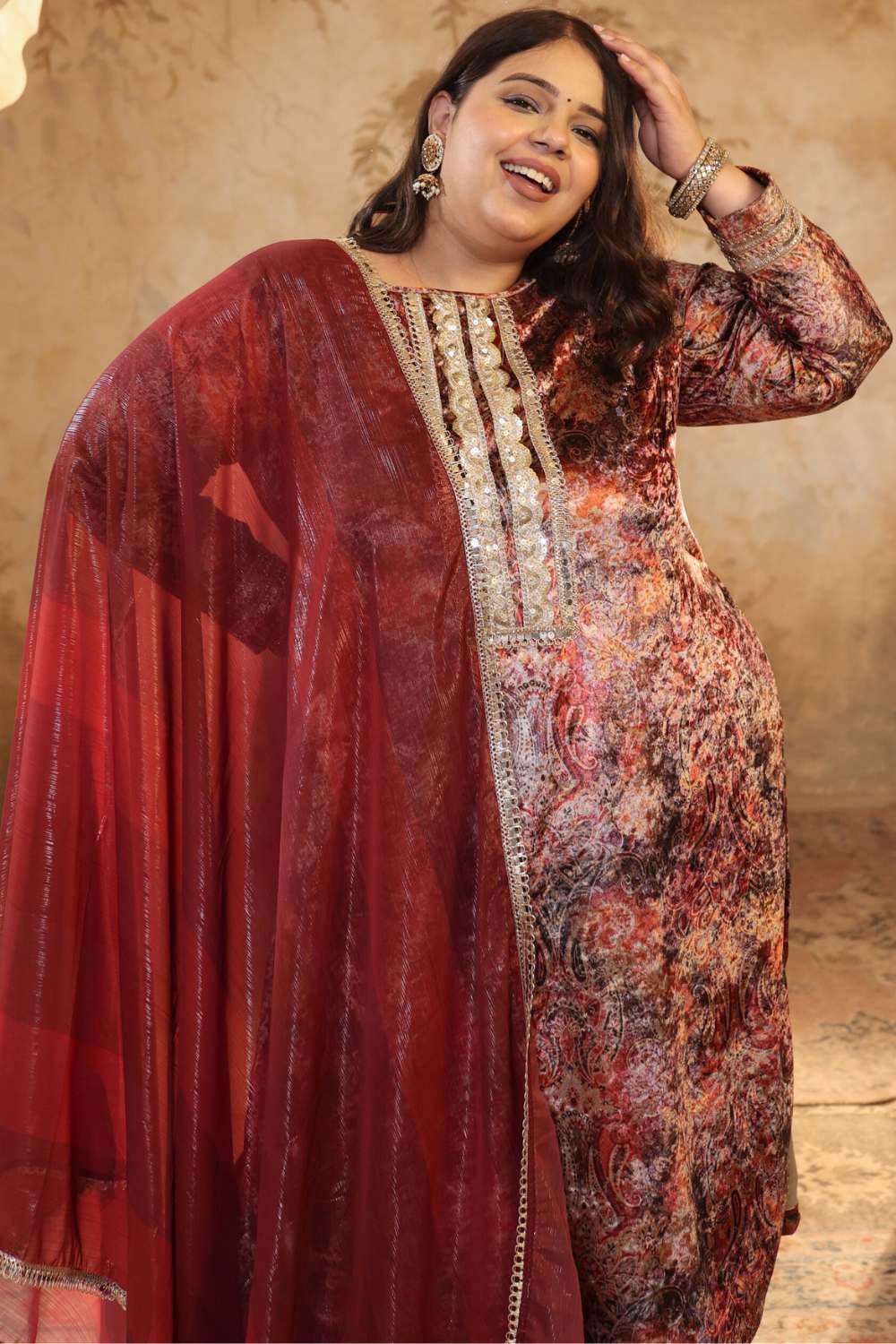 Plus Size Maroon Paisley Print Velvet Suit Set