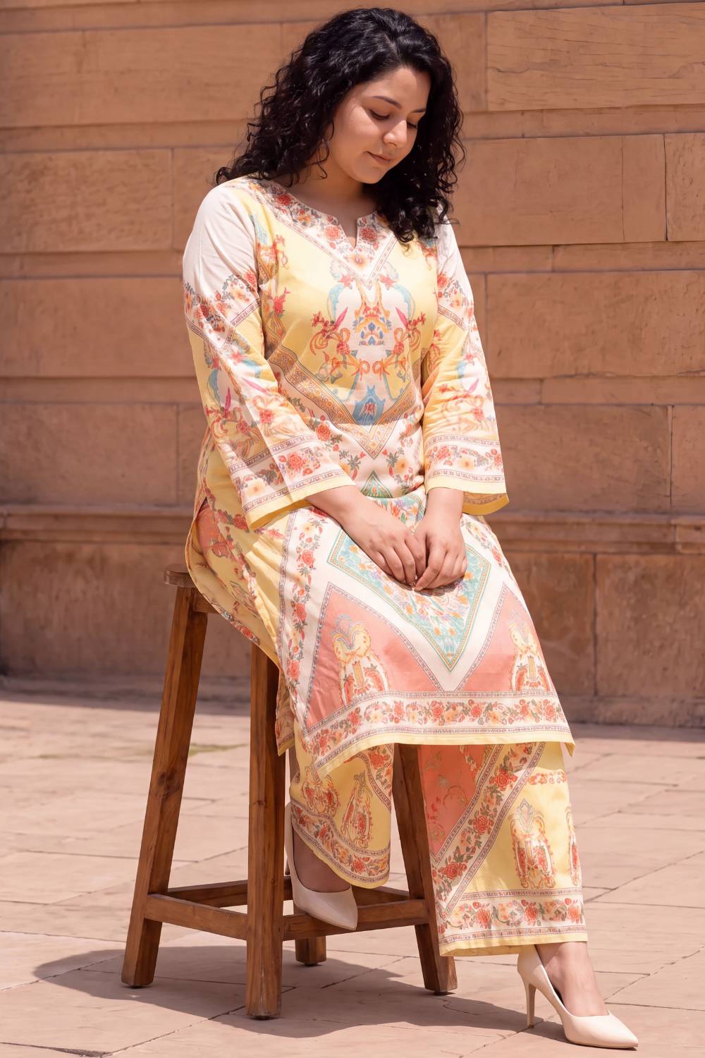 Plus Size Multicolor Floral Placement Print Cotton Kurta Coord Set