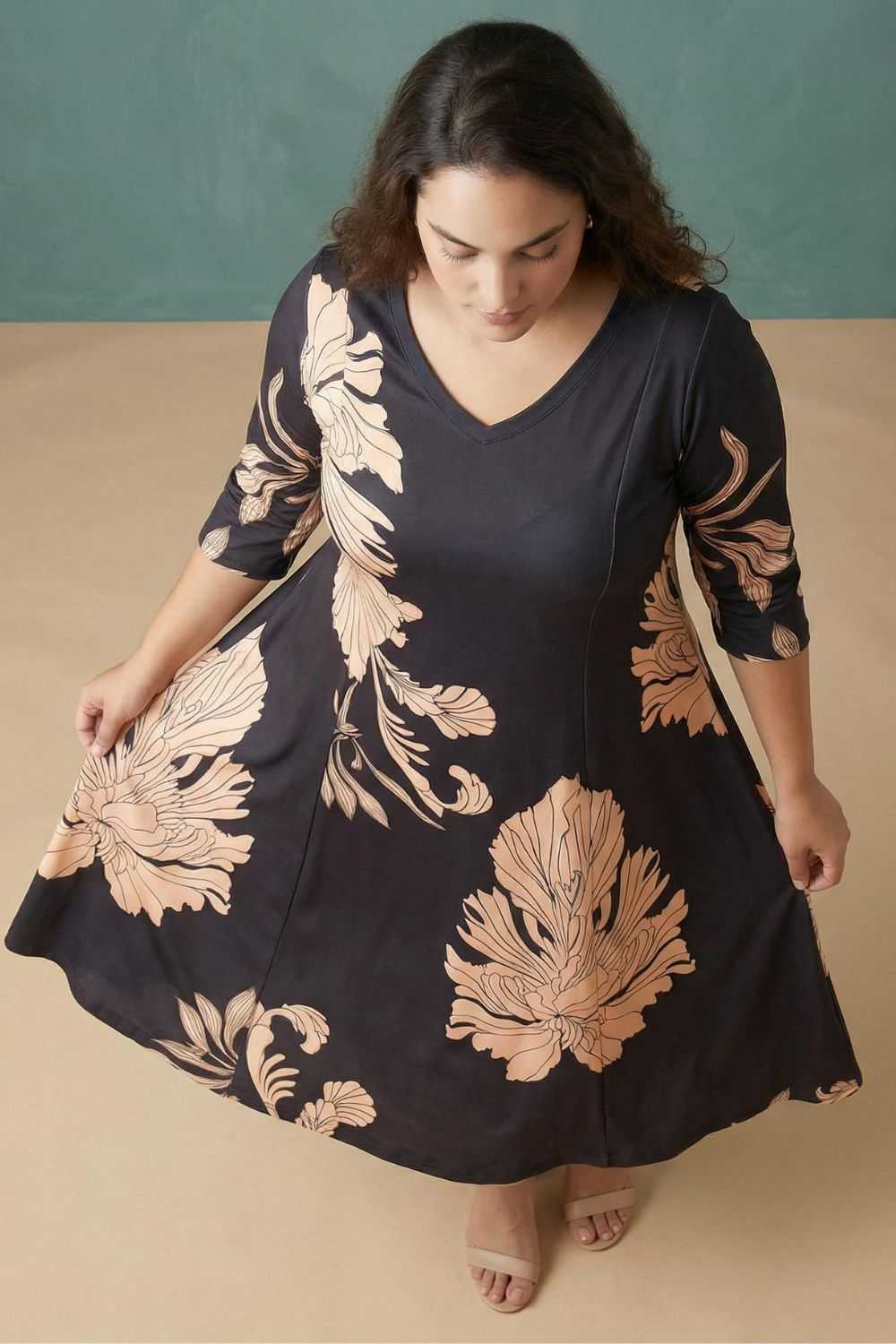 Plus Size Black Tropical Print A line Dress