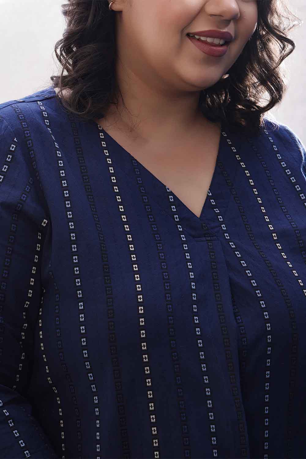 Comfortable Plus Size Blue Weave Work V Neck Cotton Top