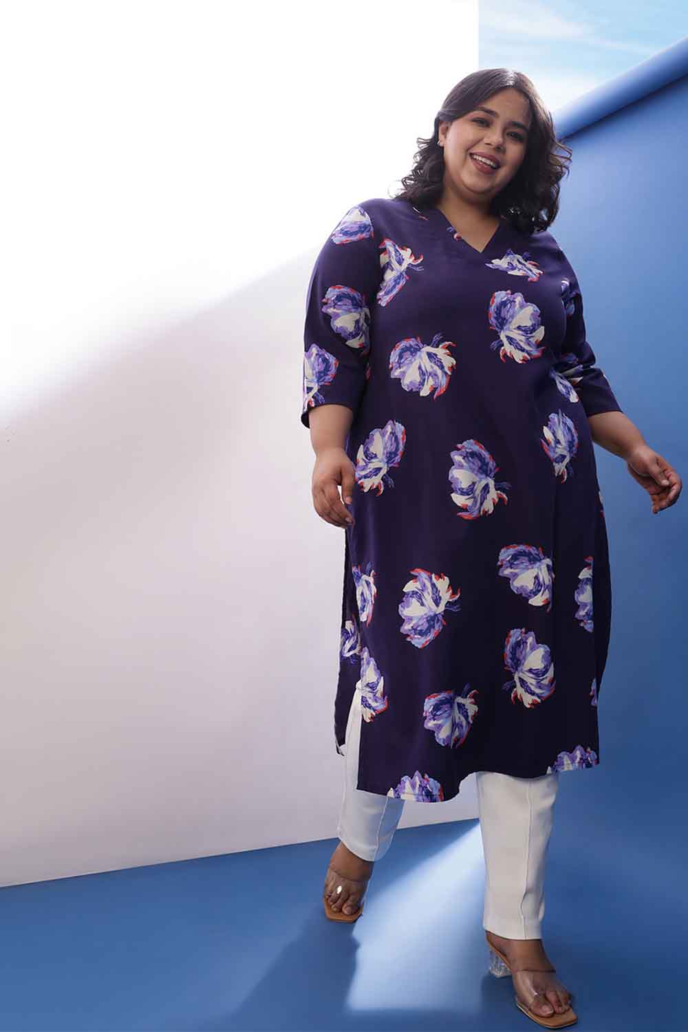 Plus Size Dark Blue Floral Print V Neck Kurta