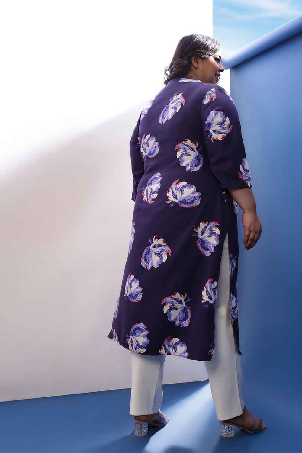 Plus Size Dark Blue Floral Print V Neck Kurta
