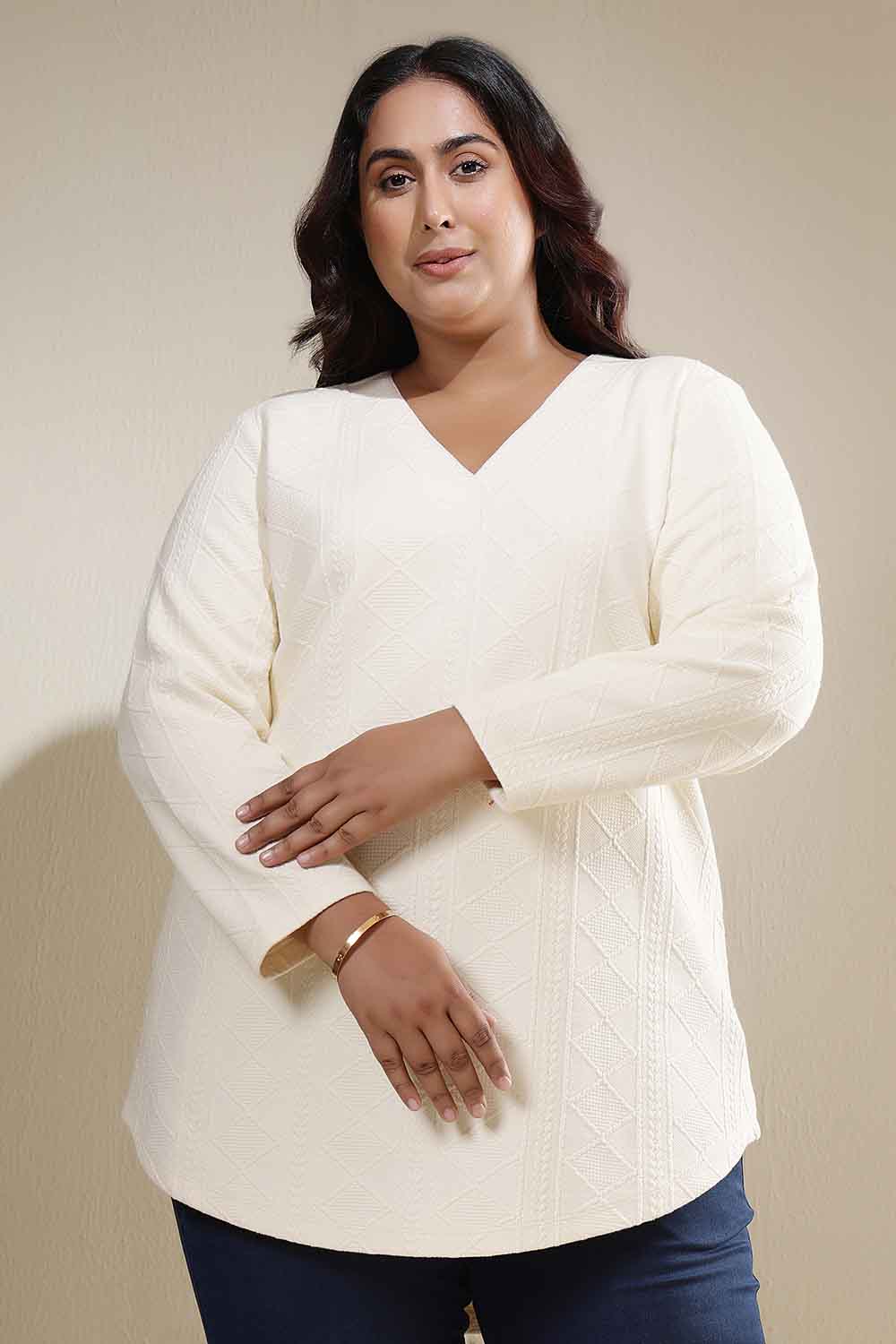 Plus Size Plus Size Ivory Chunky Knit V Neck Top