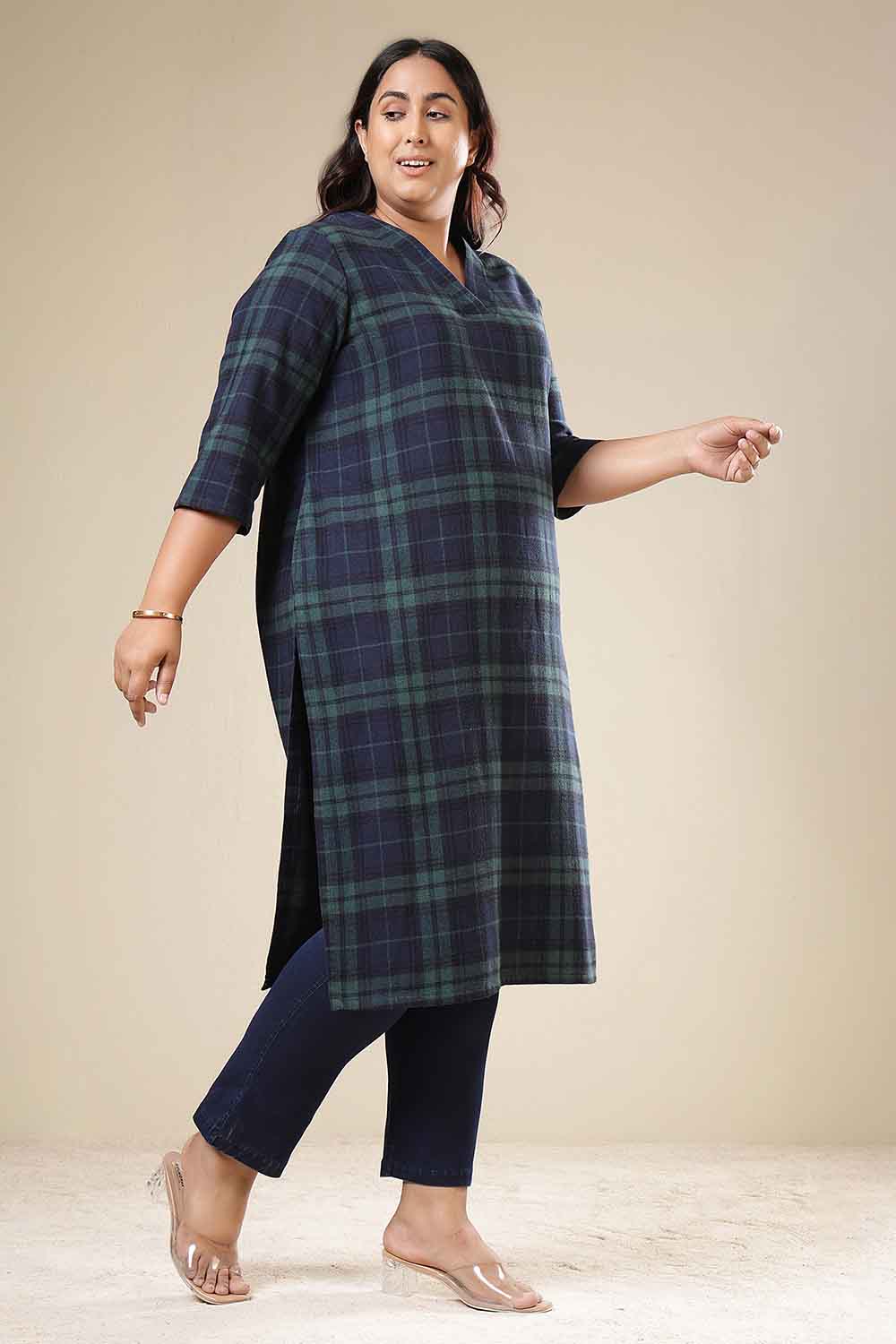 Plus Size Plus Size Navy & Green Check Cotton Flannel V Neck Kurta