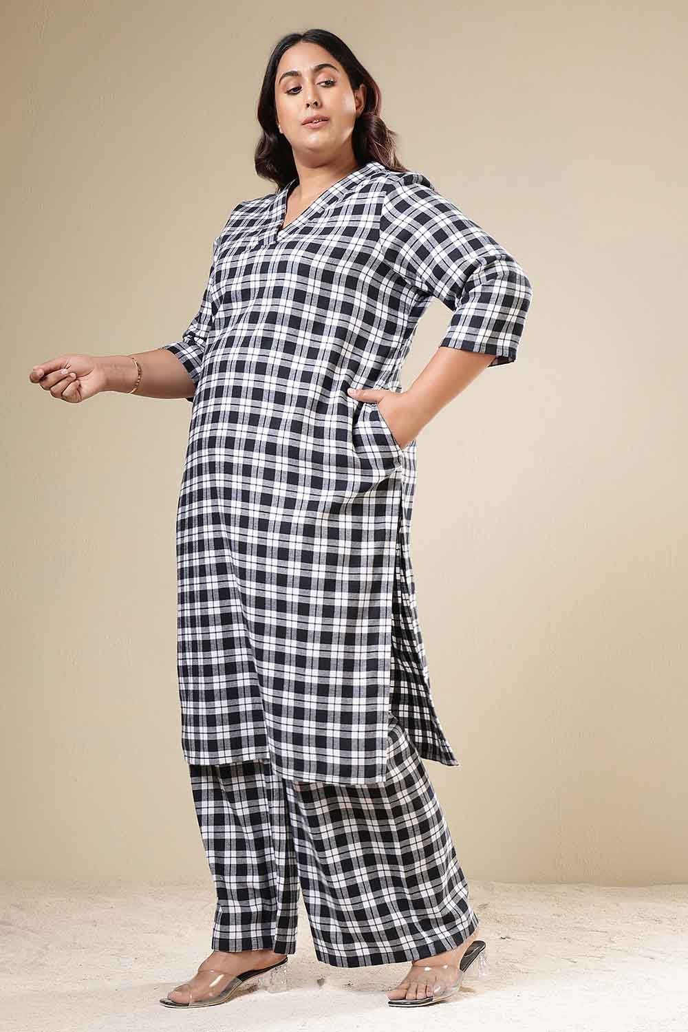 Buy Plus Size Black & White Check Cotton Flannel Kurta Coord Set
