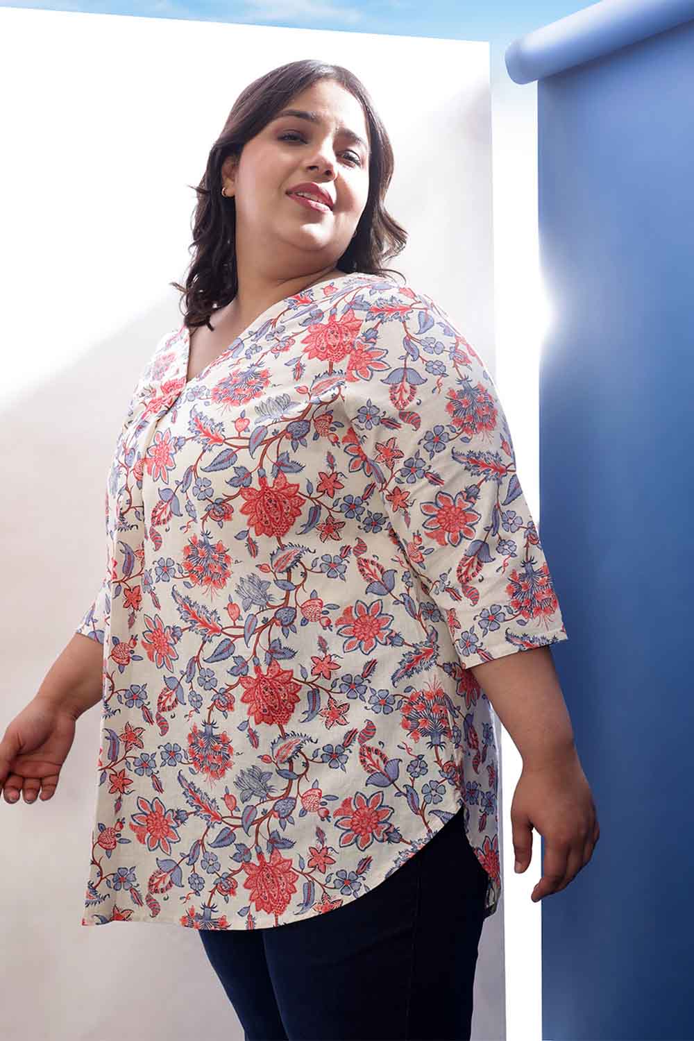 Plus Size Floral Printed V Neck Cotton Linen Top for Women