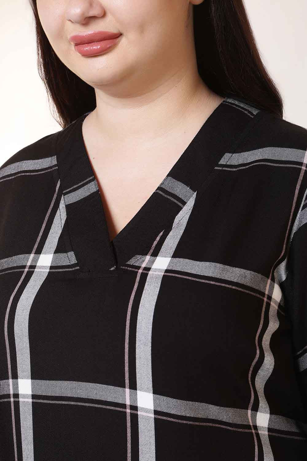 Plus Size Black & White Checkered V-Neck Rayon Twill Kurta