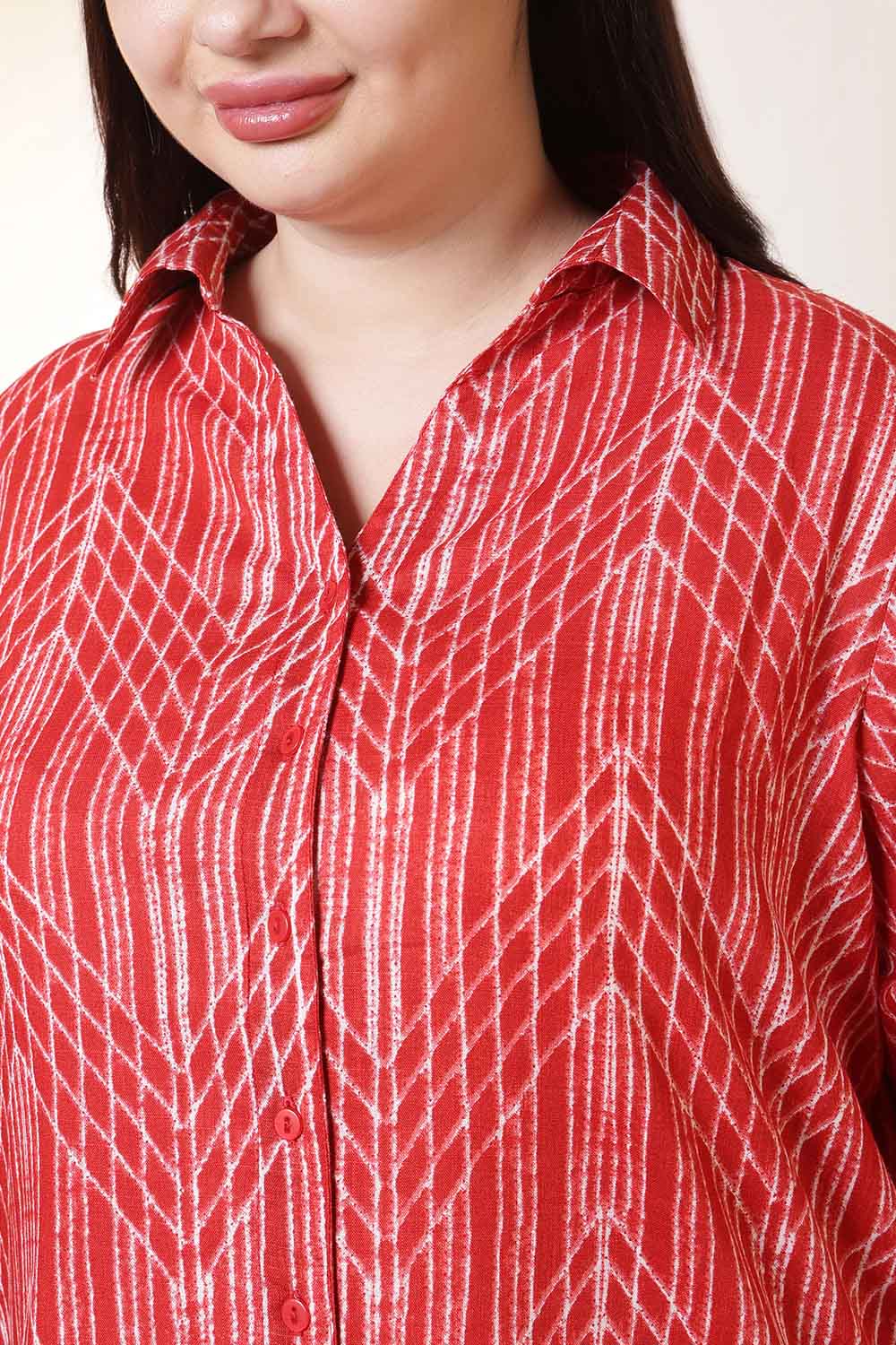 Comfortable Plus Size Bold Red & White Print High Slit Styled Cuff Cotton Shirt