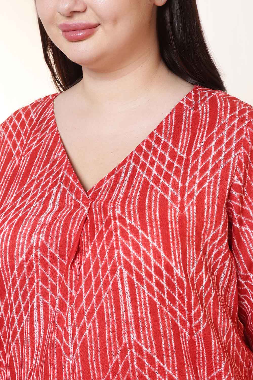 Comfortable Plus Size Bold Red & White Print V Neck Cotton Top