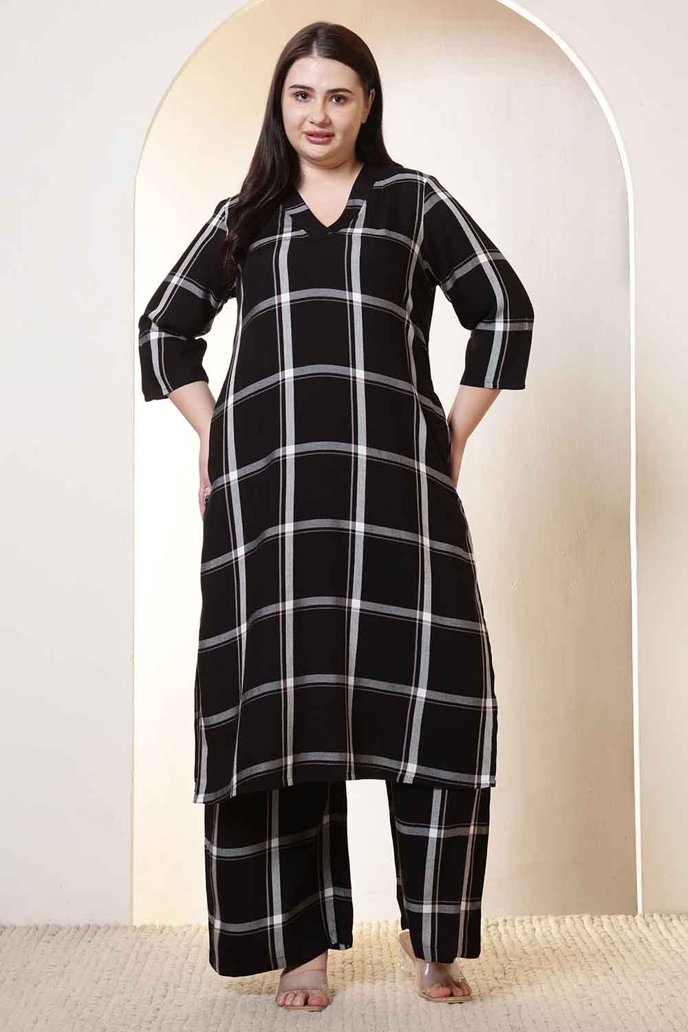 Plus Size Black & White Checkered Rayon Twill Kurta Coord Set for Women