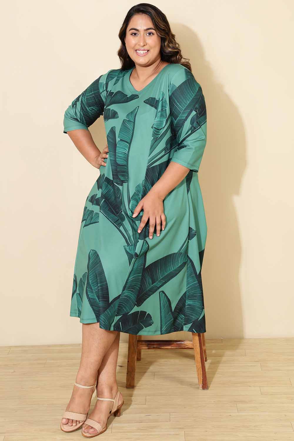 Plus Size Green Tropical Print A line Dress