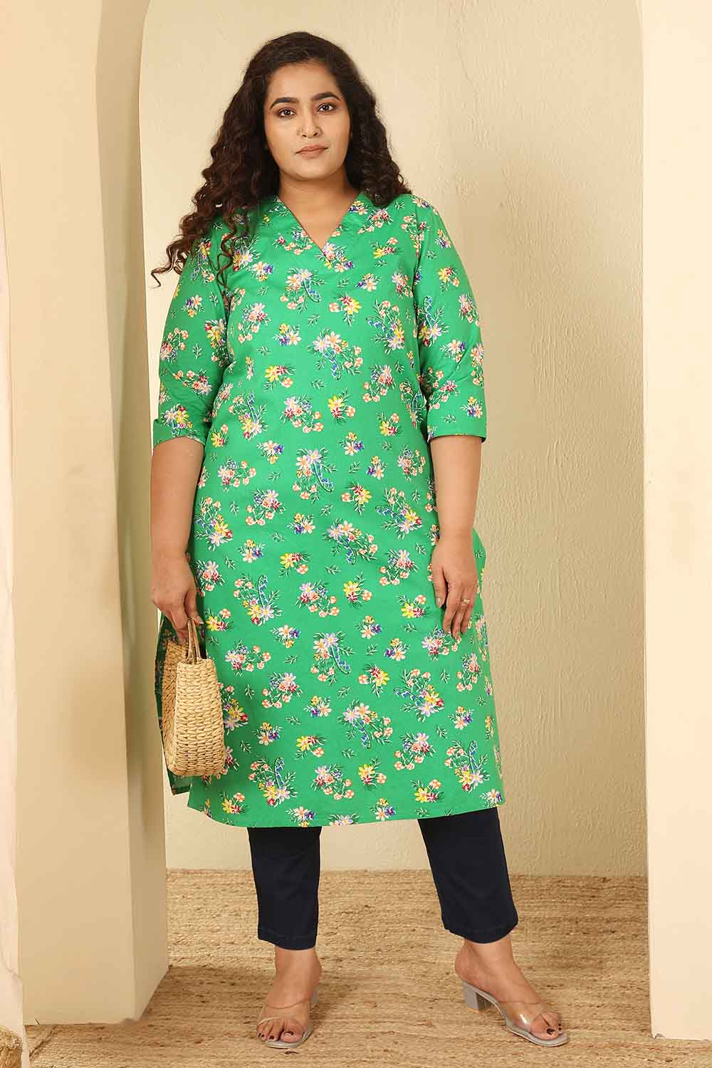 Plus Size Green Floral Print Cotton V Neck Kurta