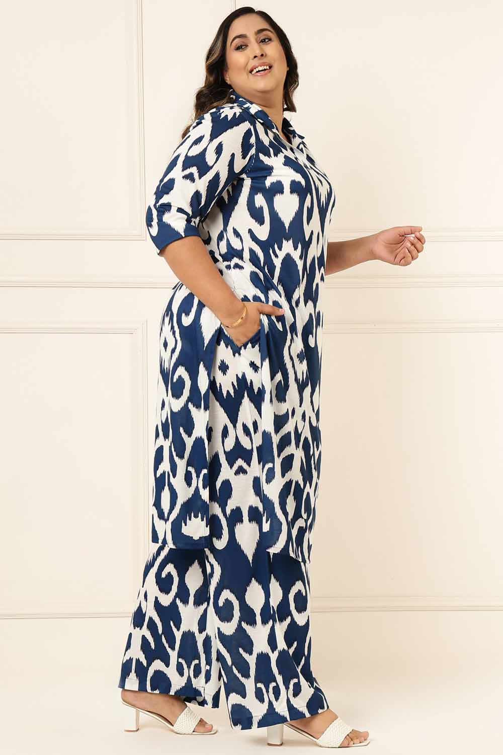 Plus Size Blue White Printed Coord Set for Women