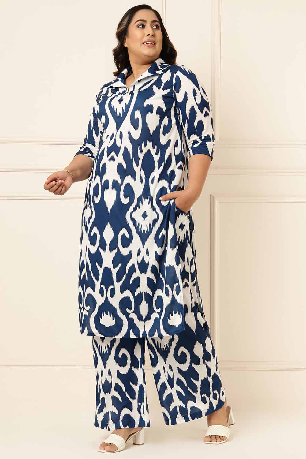 Plus Size Plus Size Blue White Printed Coord Set