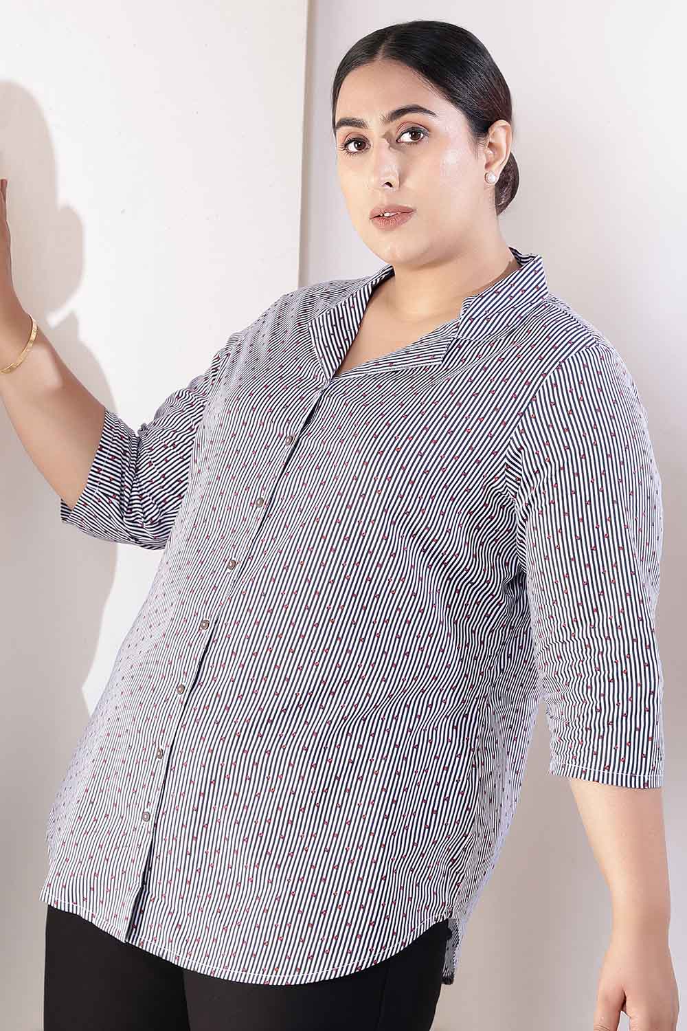 Plus Size Little Beatle Striped Cuban Collar Cotton Shirt