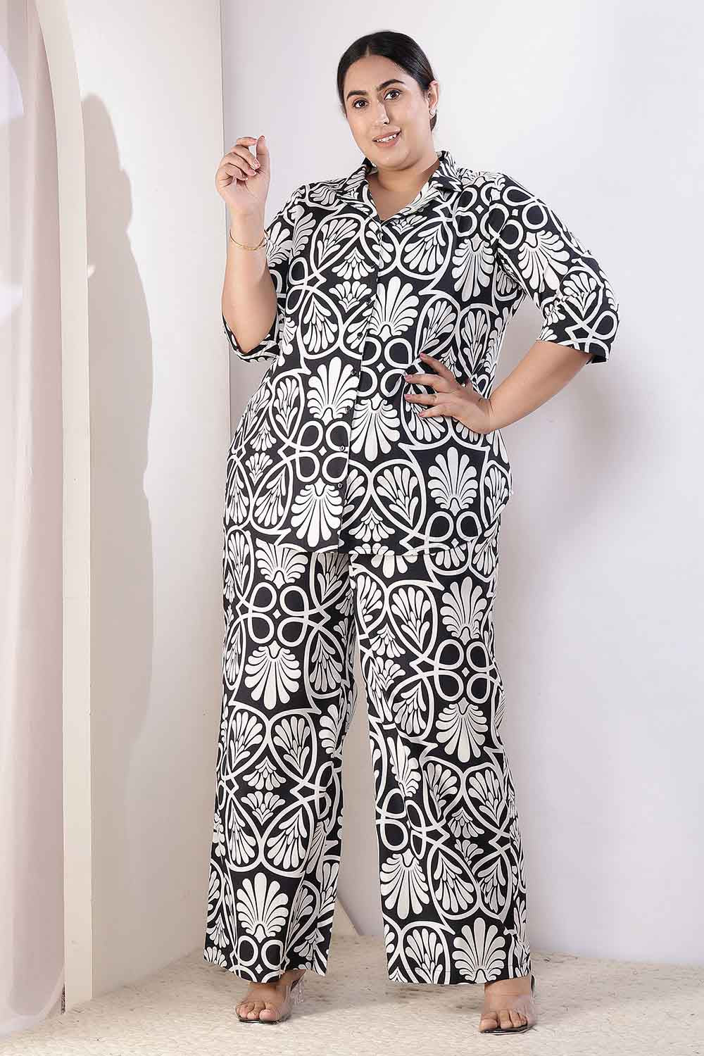 Plus Size Plus Size Black & White Floral Print Cotton Shirt Coord Set