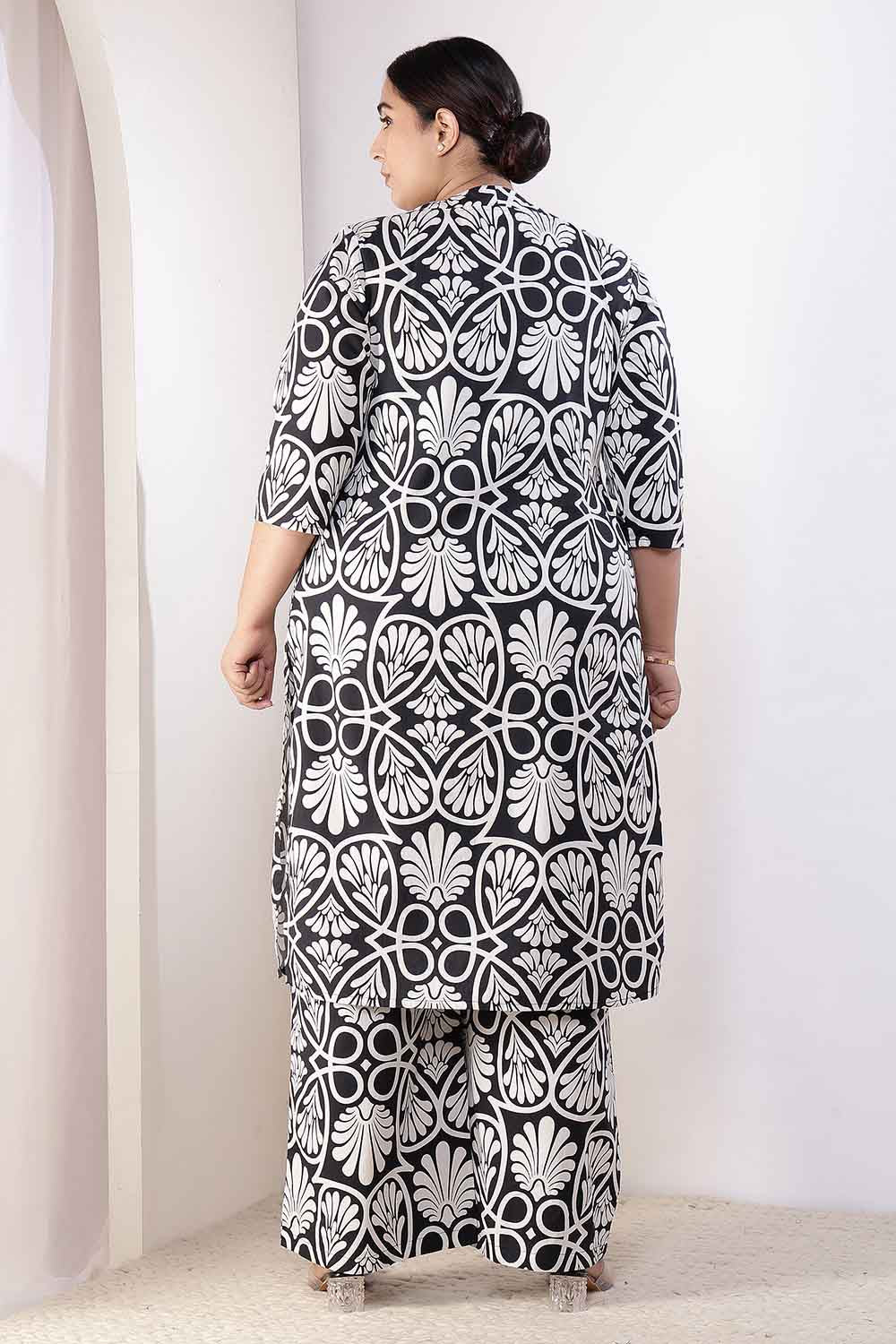 Plus Size Black & White Floral Print Cotton Kurta Coord Set