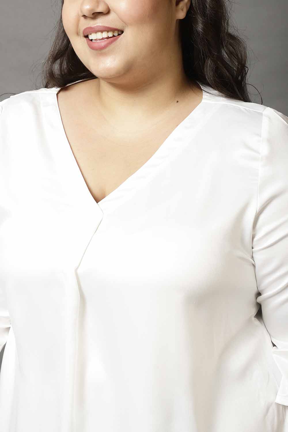 Comfortable Plus Size White Satin Centre Pleat Top