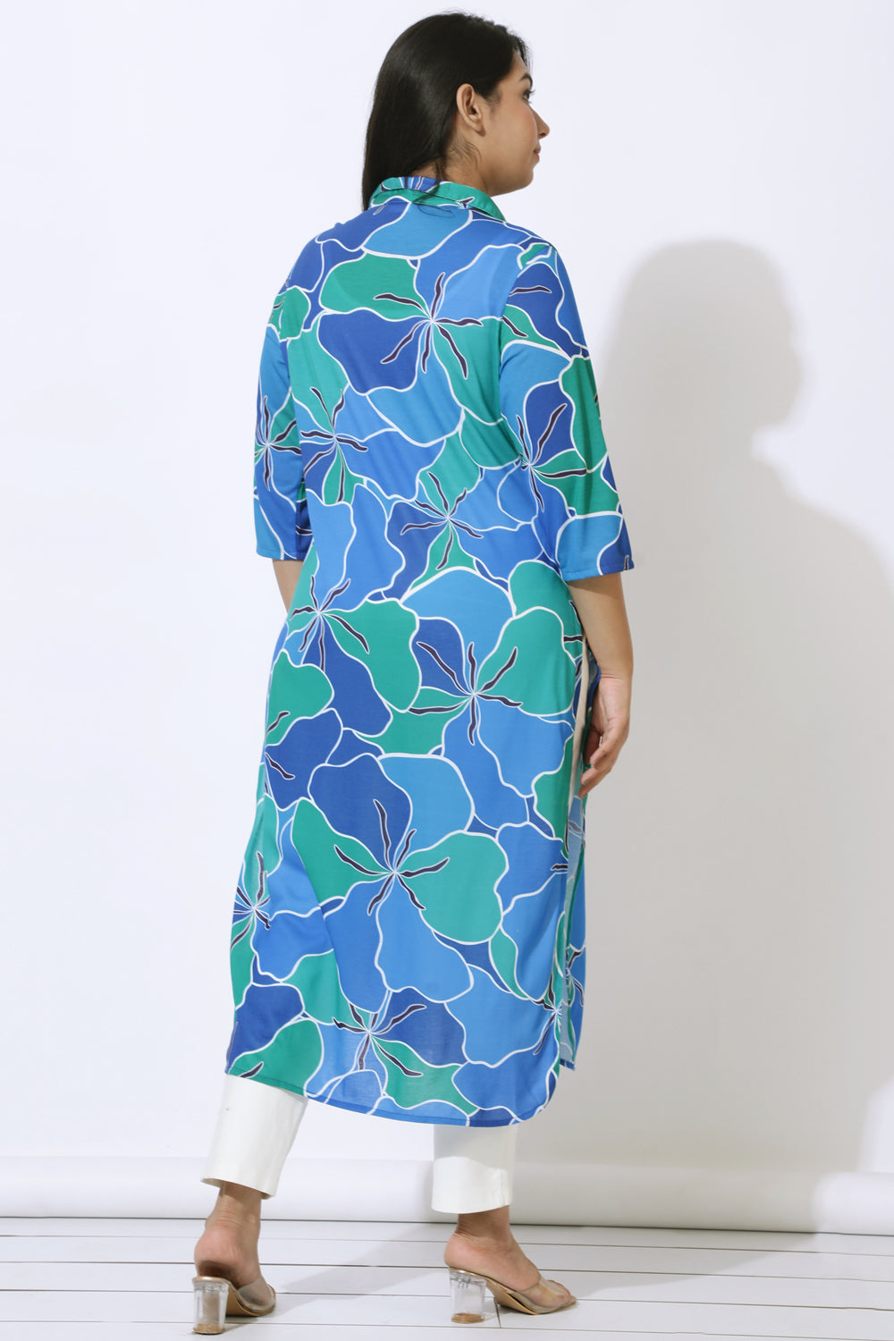 Plus Size Blue Green Abstract Kurta Cum Shrug