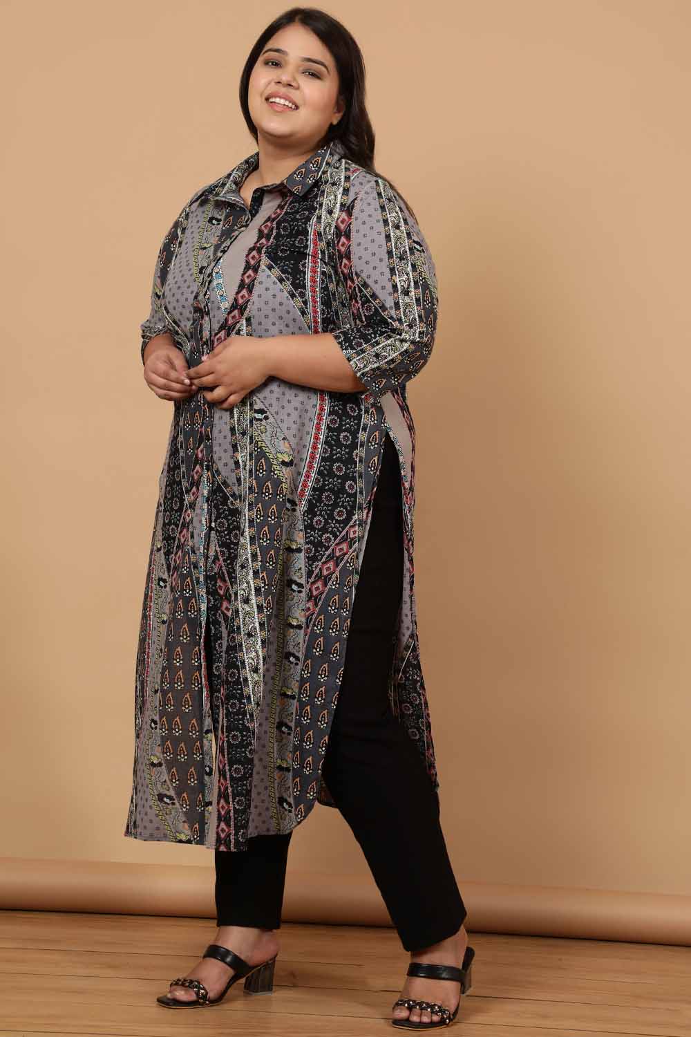 Comfortable Grey Printed Cotton Kurta Shrug