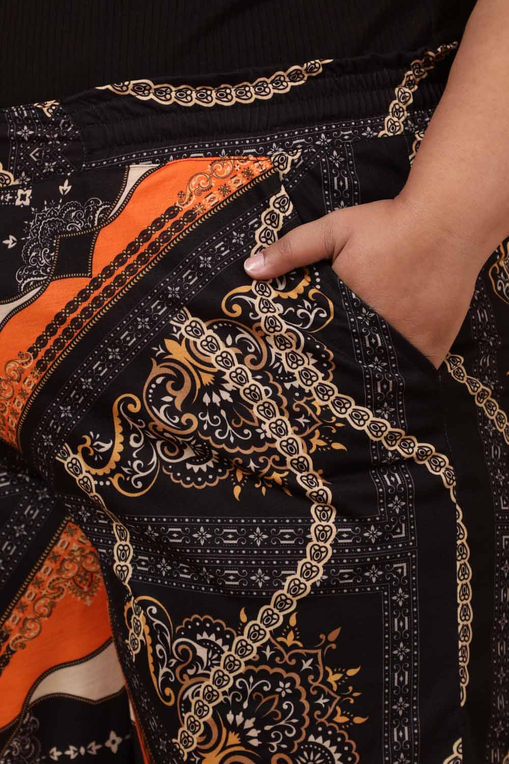 Plus Size Black Baroque Printed High Waist Pants