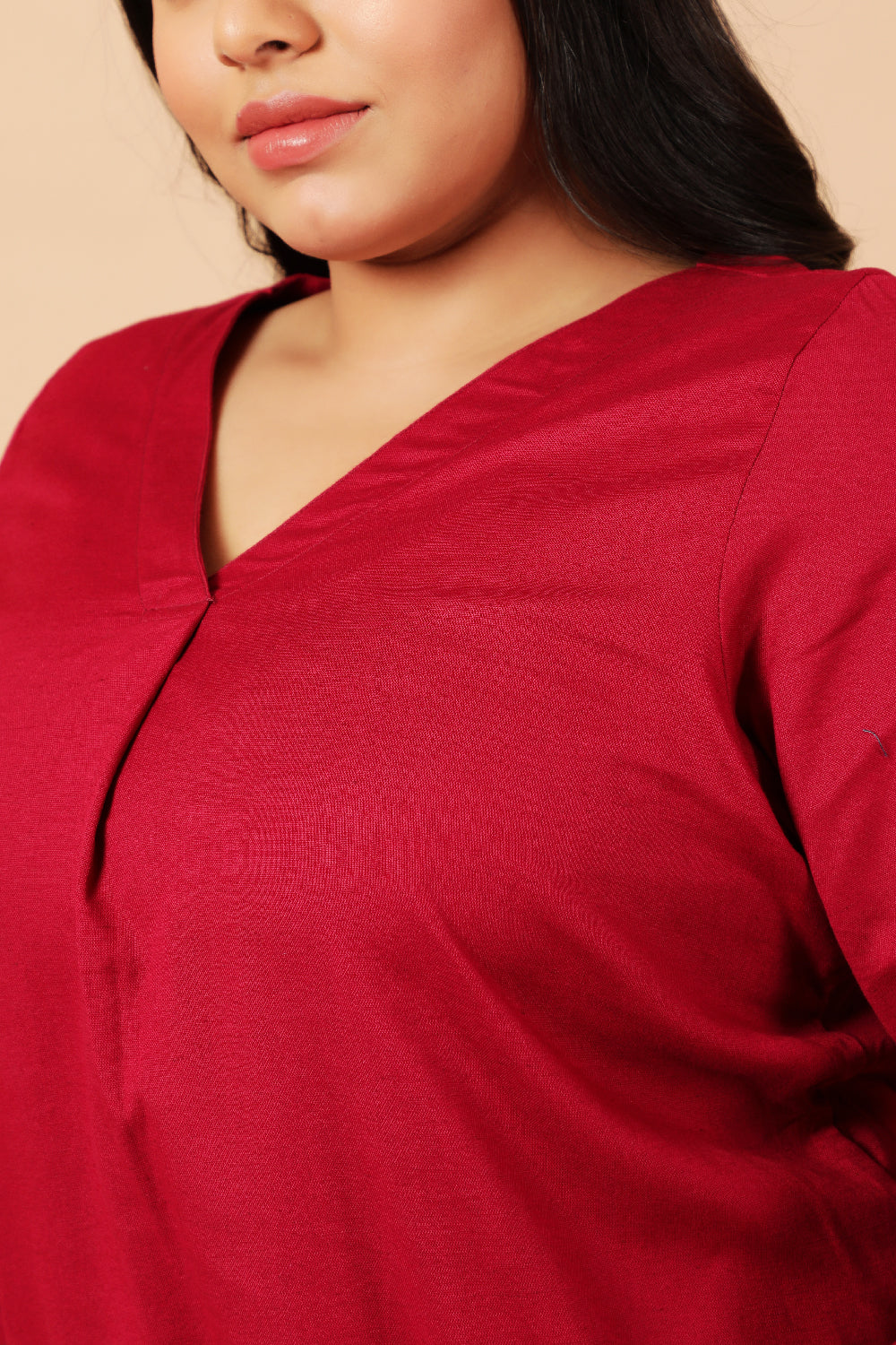 Comfortable Red Cotton Linen V Neck Centre Pleat Kurti