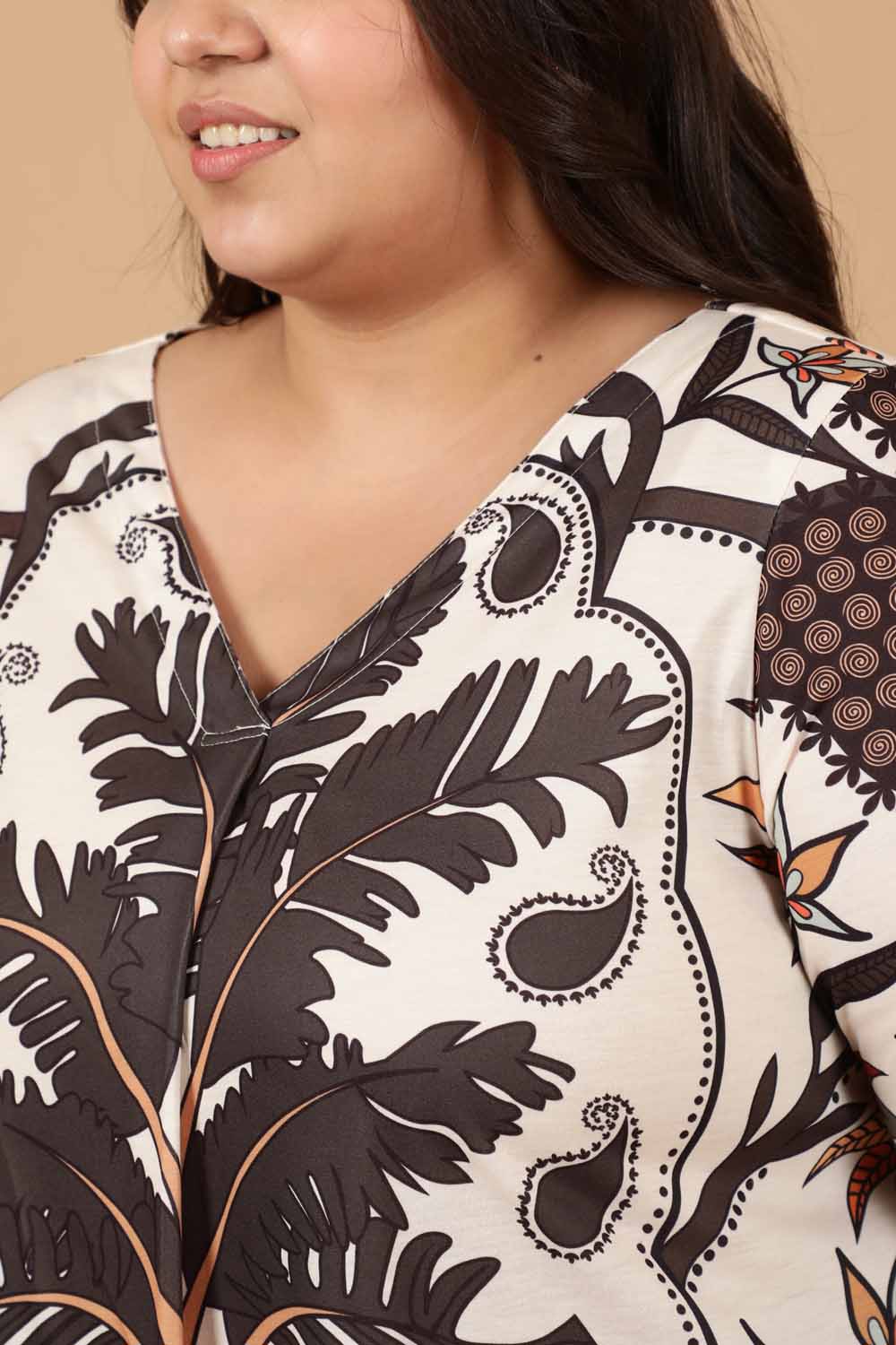 Plus Size Off White Placement Printed Centre Pleat Top
