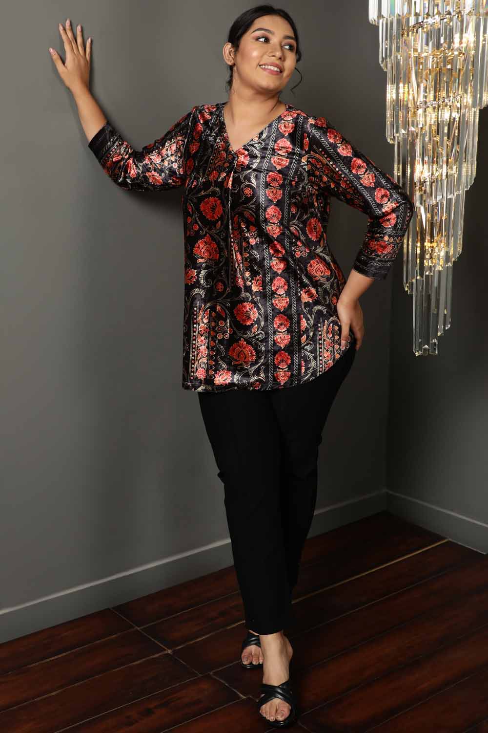Block Floral V Neck Velvet Top