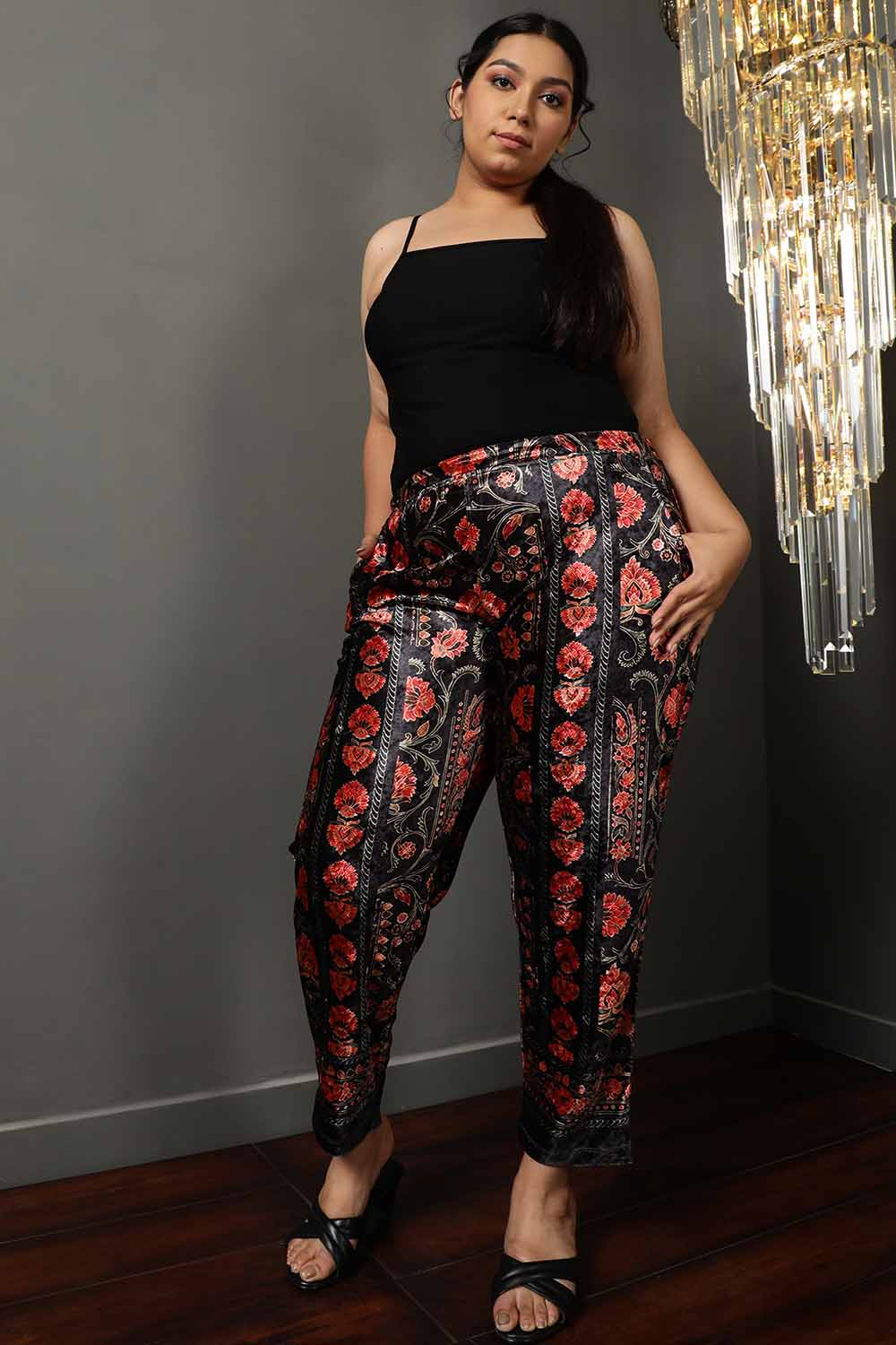Block Floral Velvet Pant