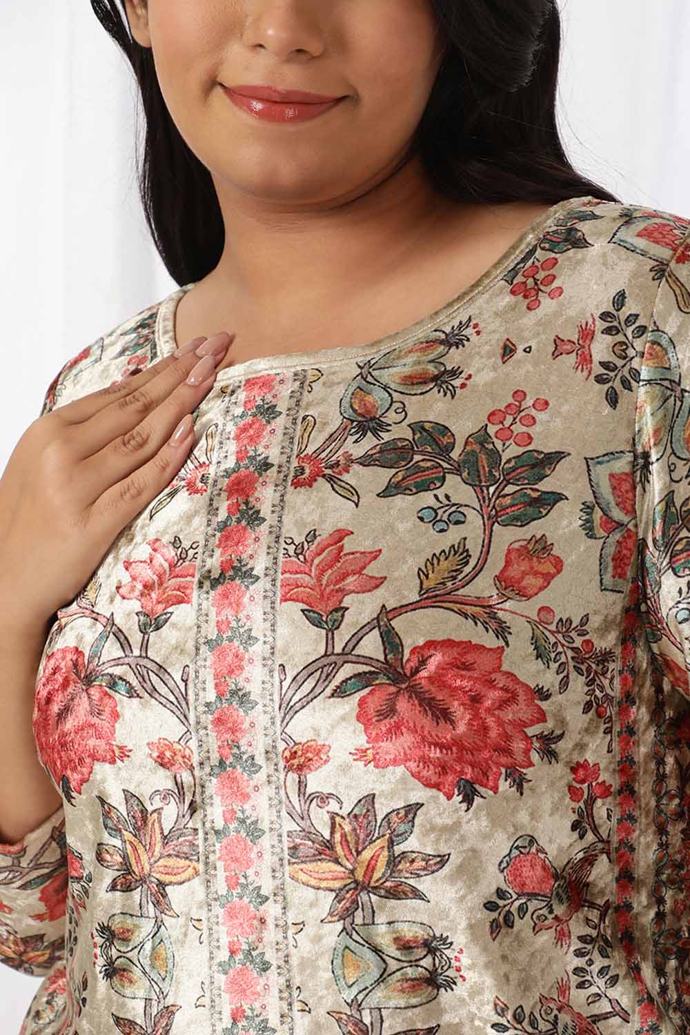 Comfortable Ethnic Floral Round Neck Velvet Kurta