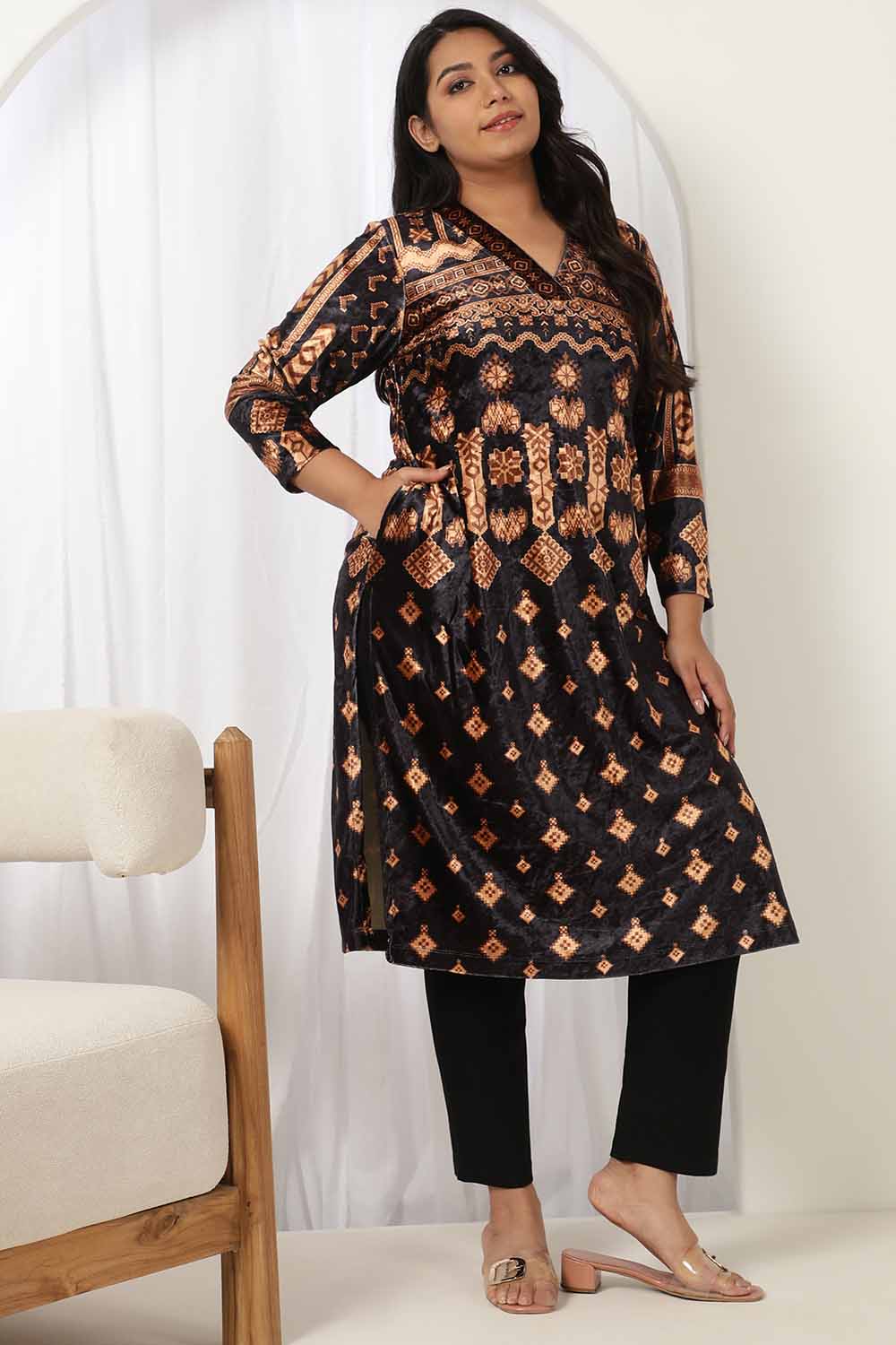 Buy Black Printed V Neck Velvet Kurta