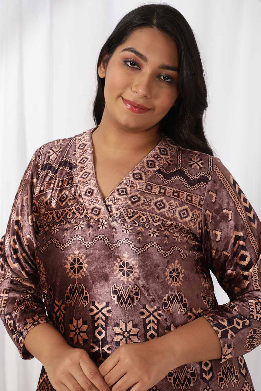 Comfortable Purple Printed V Neck Velvet Kurta