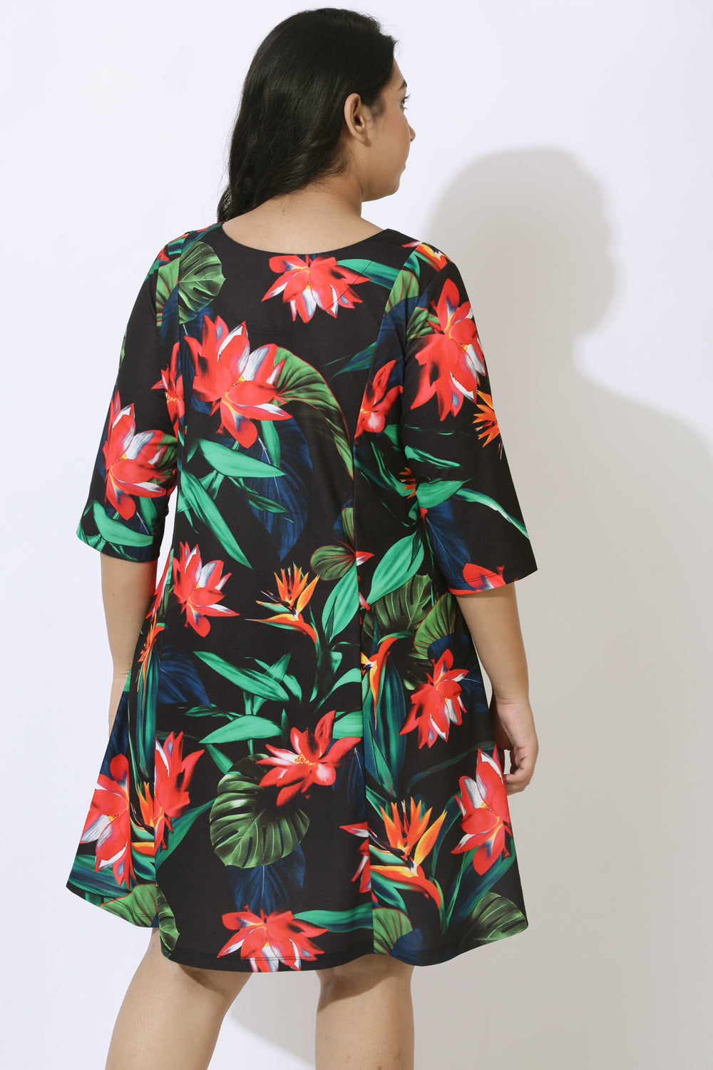 Plus Size Black Tropical Print Dress
