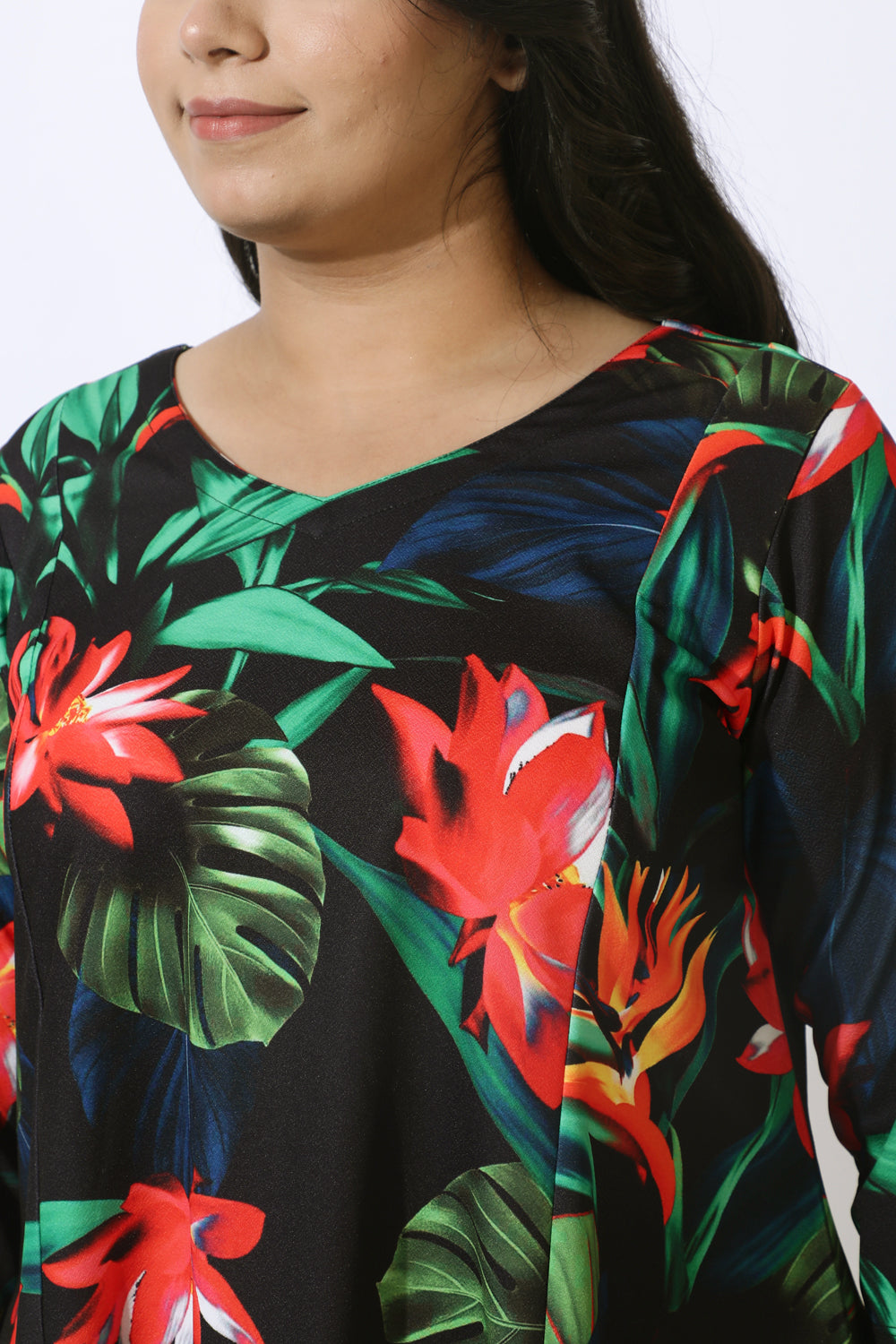 Comfortable Plus Size Black Tropical Print Dress