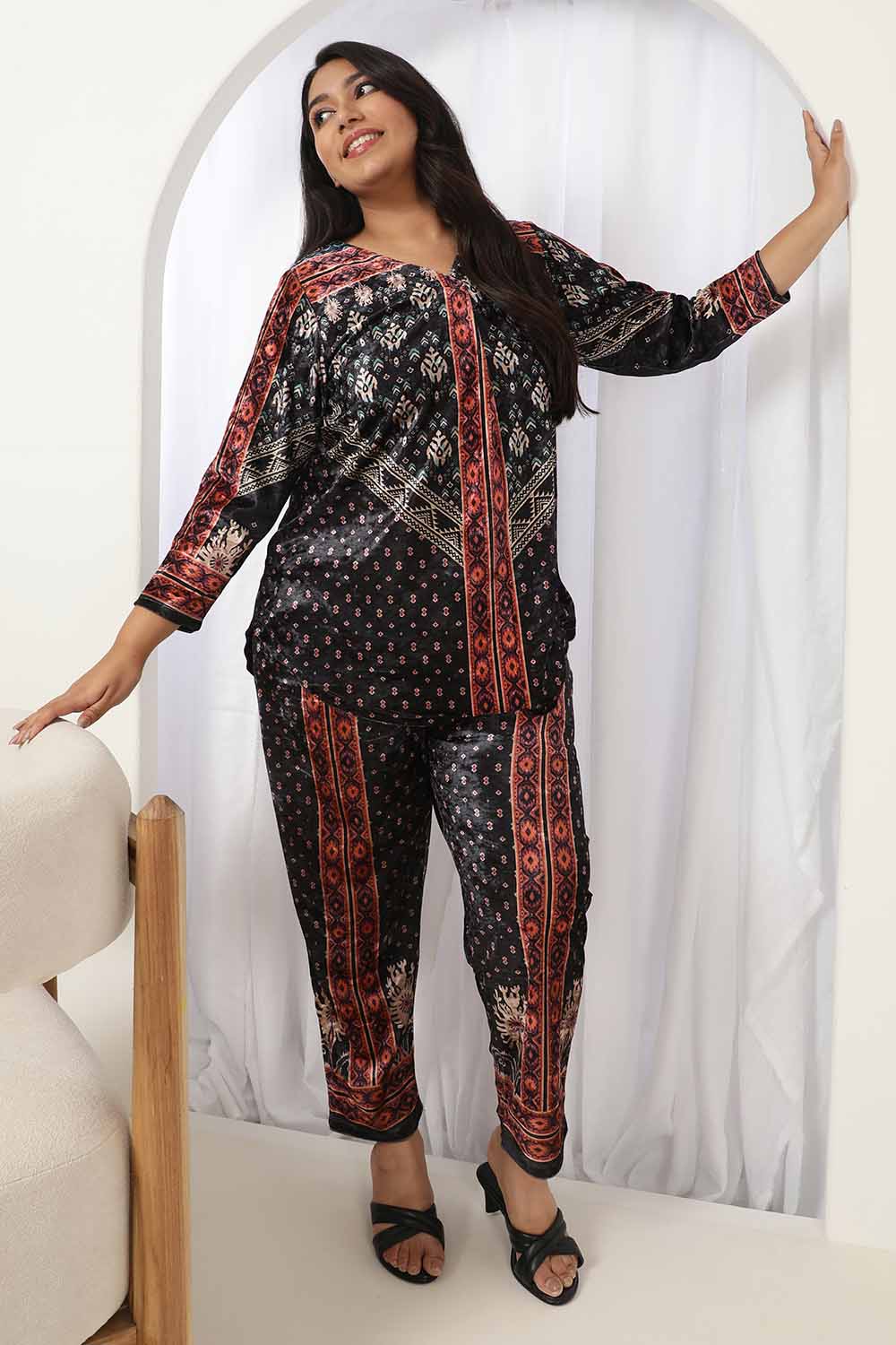 Buy Black Luxe Velvet Pant