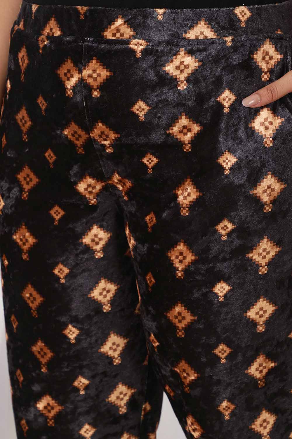 Comfortable Plus Size Black Printed Velvet Pant 1