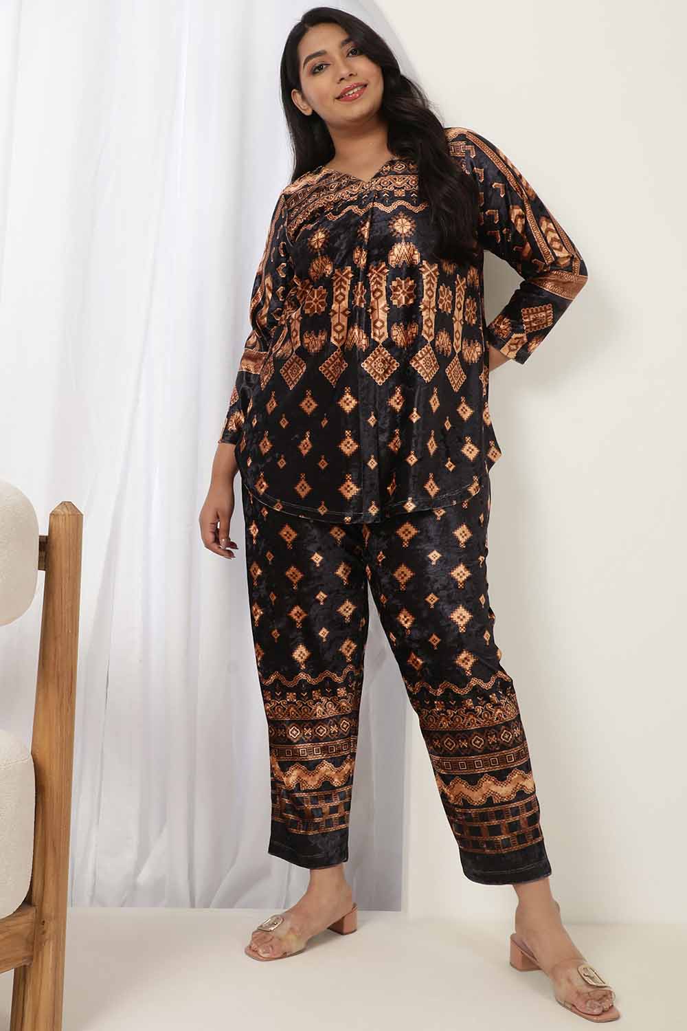 Buy Plus Size Black Printed Velvet Pant 1
