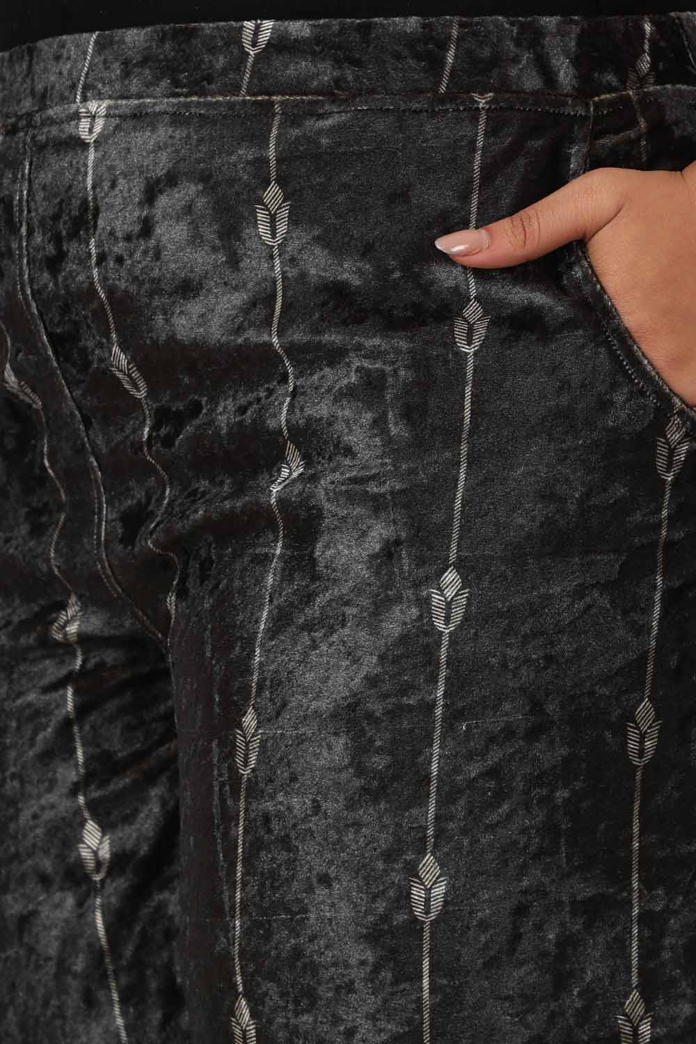 Comfortable Plus Size Black Printed Velvet Pant
