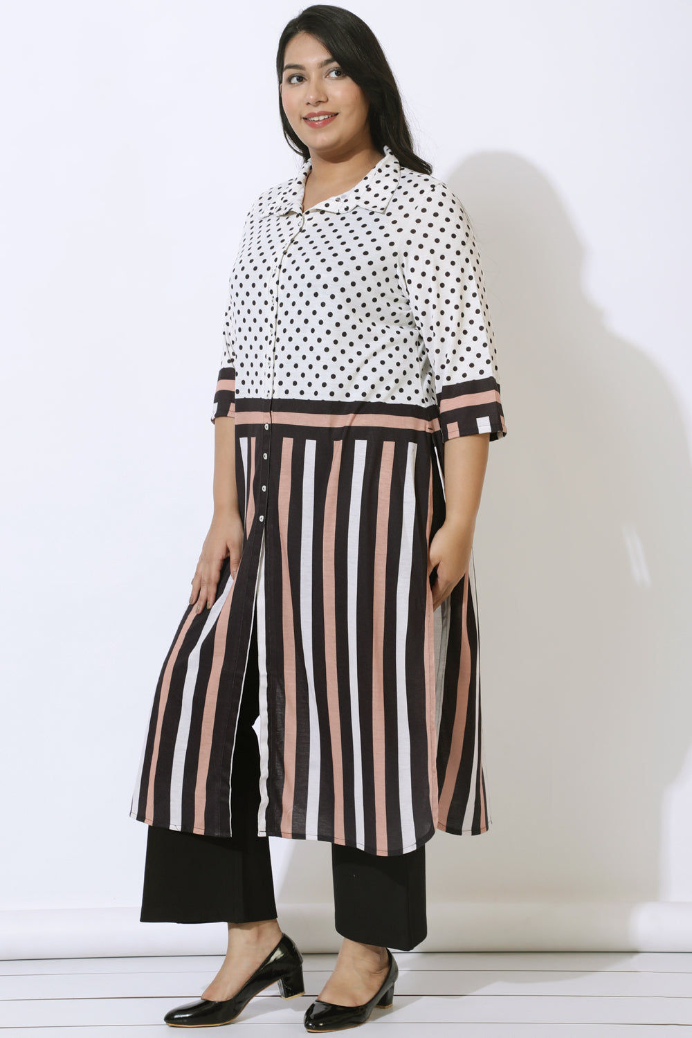 Comfortable Black Luxe Polka Stripes Kurta Cum Shrug