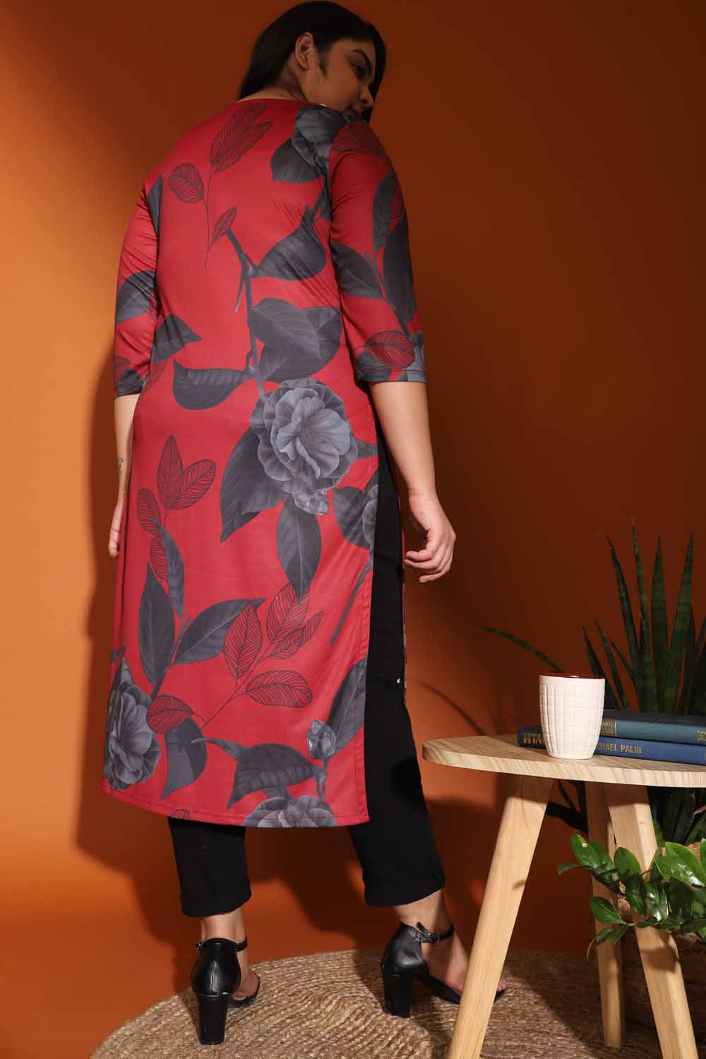 Plus Size Red Floral Long Kurti for Women