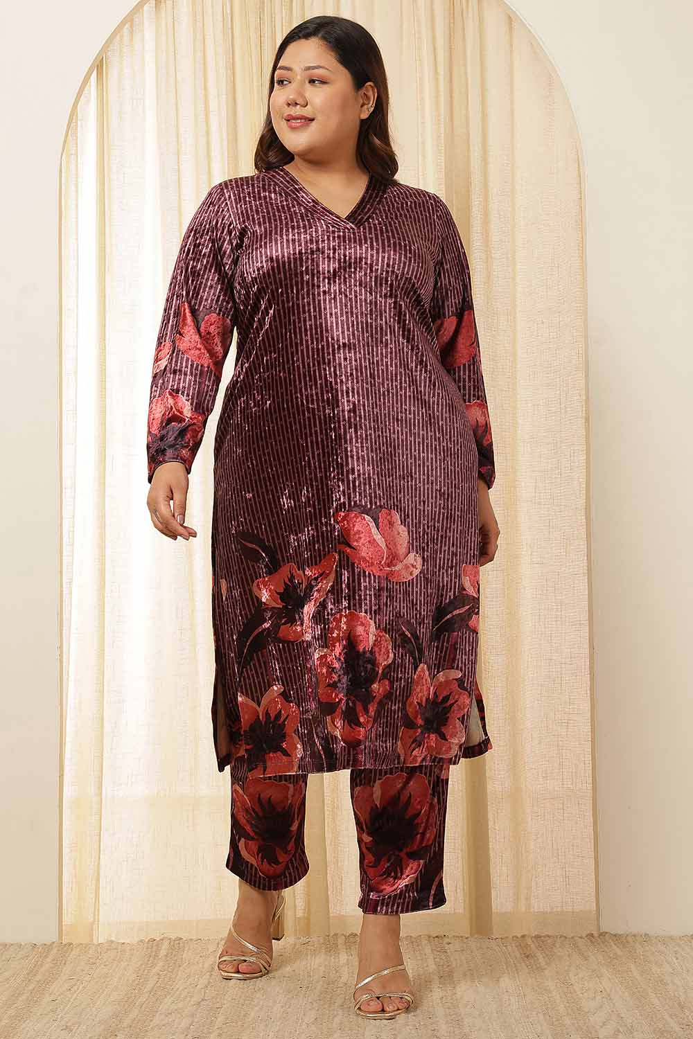 Plus Size Purple Floral Border Velvet Coord Set