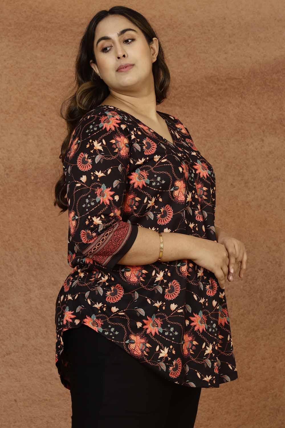 Plus Size Black Luxe Floral Plus Size Top