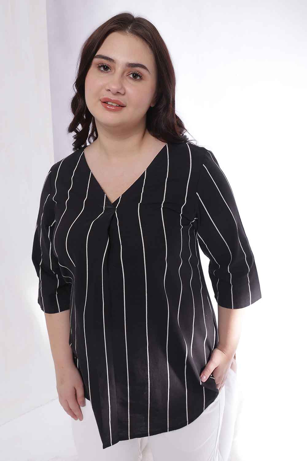 Plus Size Black Vertical Stripe V Neck Cotton Top Online in India