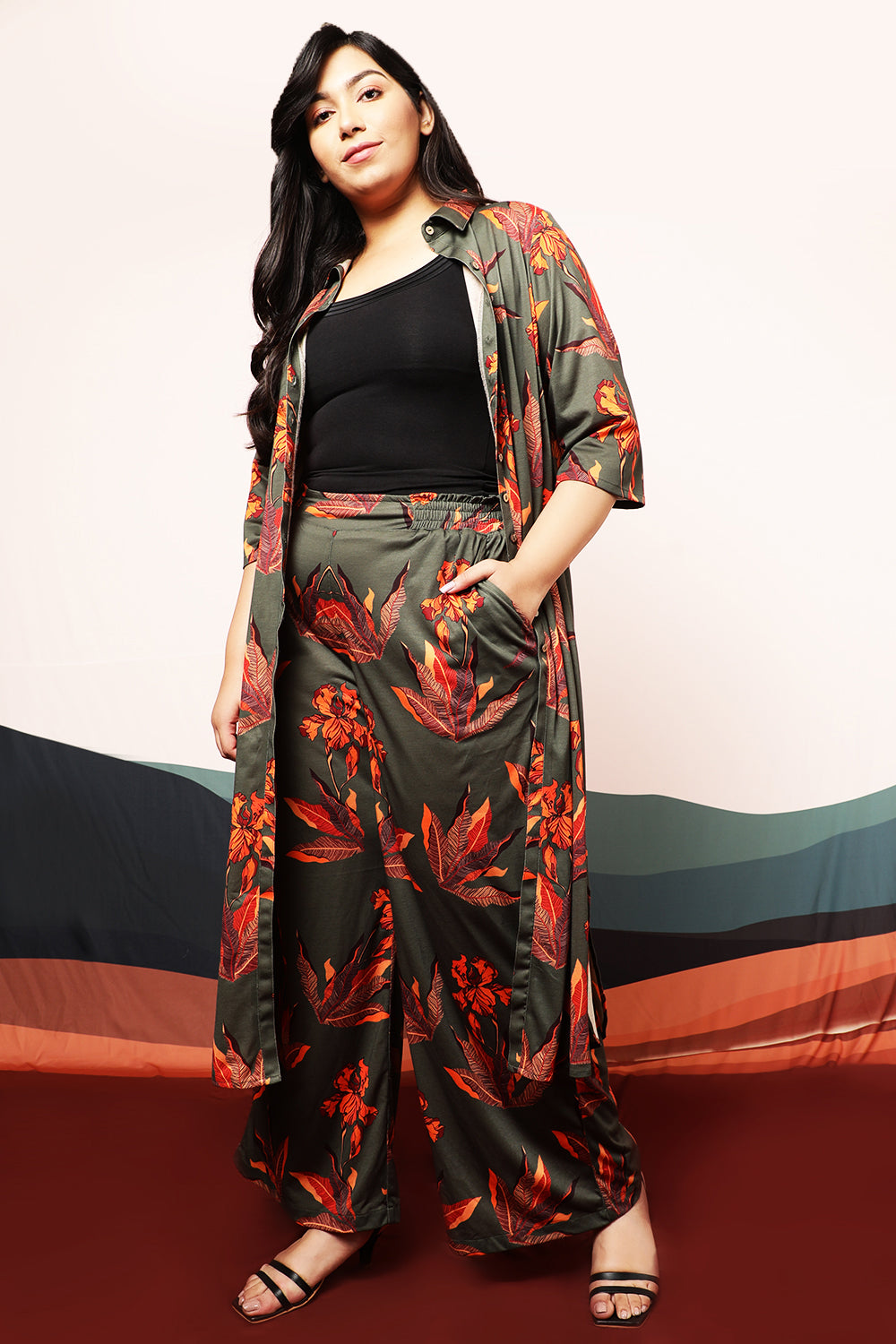 Marsh Green Leaf Print Kurta cum Shrug