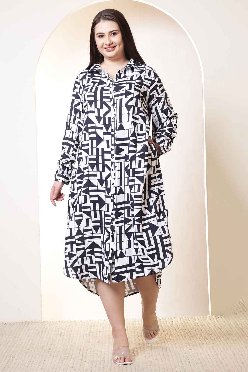 Plus Size Plus Size Black & White Geometric Print Cotton Shirt Dress