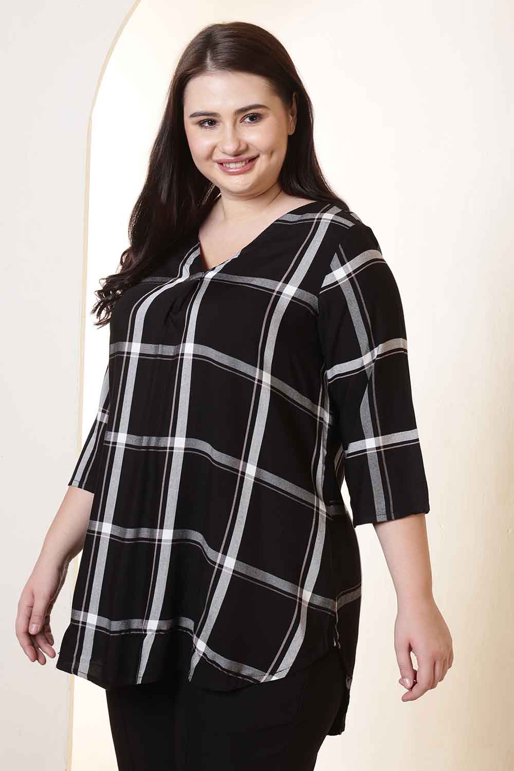 Plus Size Plus Size Black & White Checkered V-Neck Rayon Twill Top