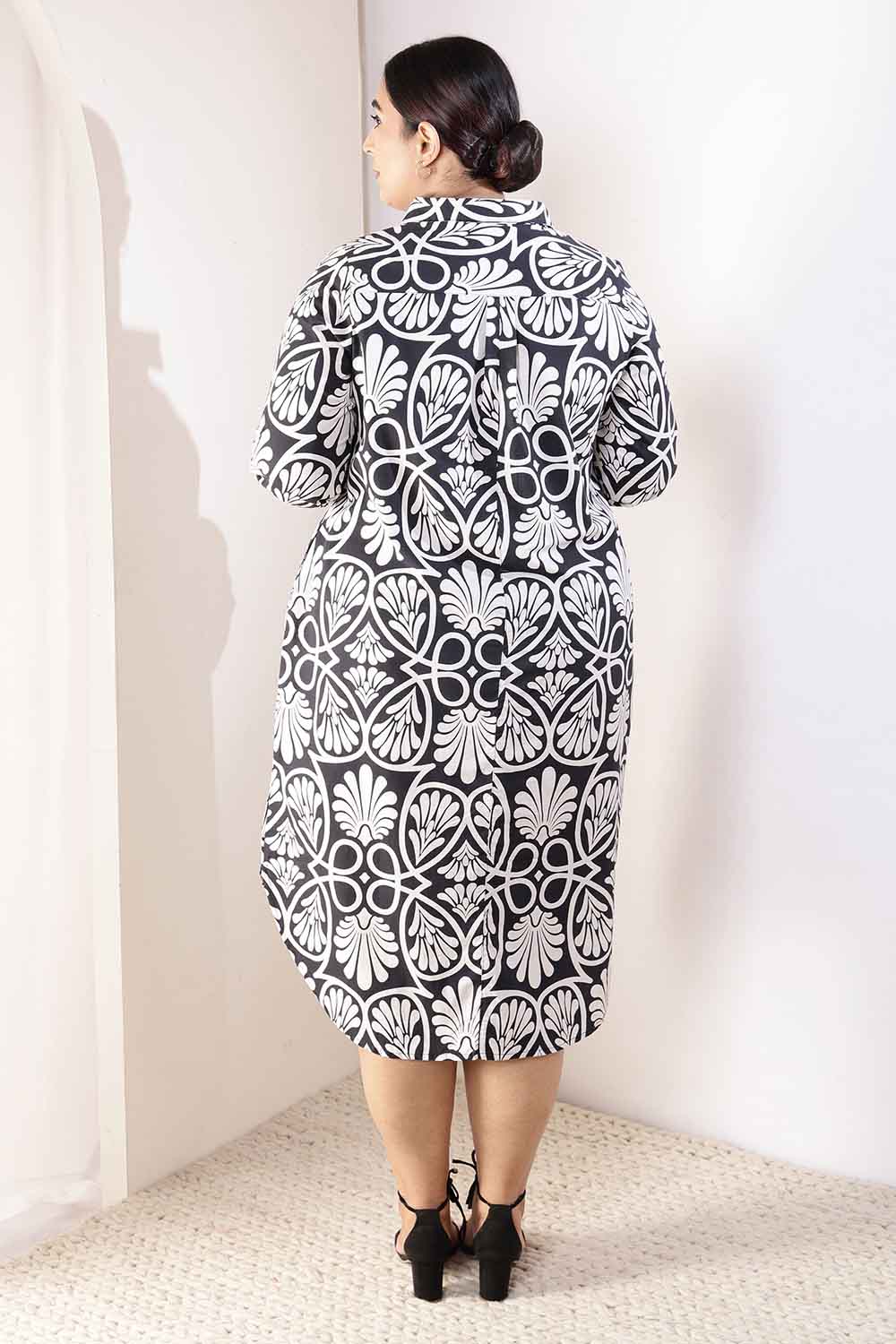 Plus Size Black & White Floral Print Cotton Shirt Dress